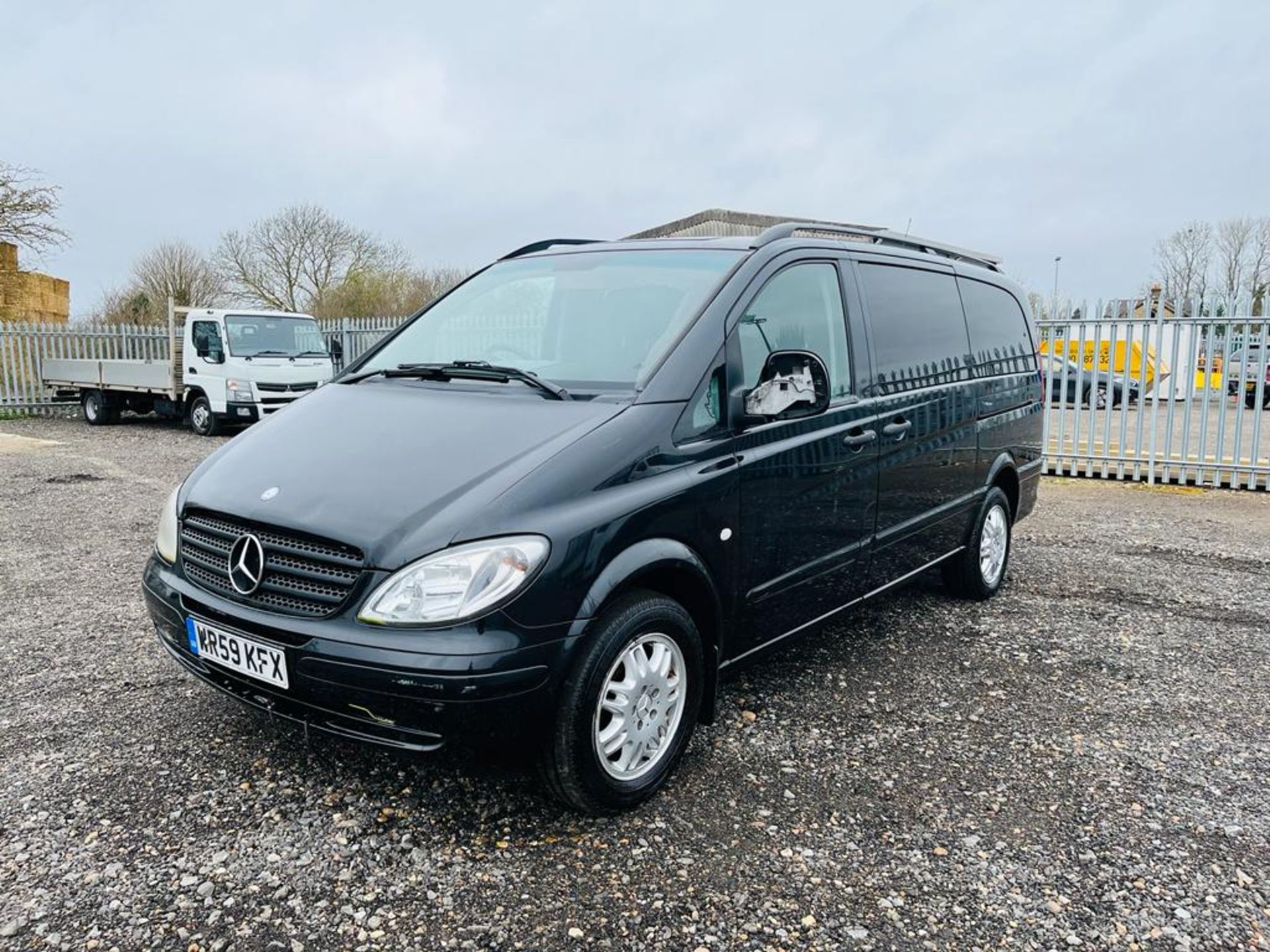 **ON SALE ** Mercedes Benz Vito 2.1 CDI 115 Long Traveliner Long 2009 '59 Reg' -A/C - 9 Seats - Image 3 of 31