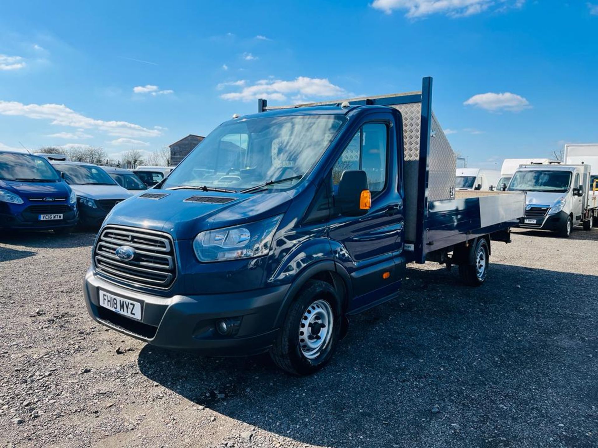 Ford Transit 2.0 EcoBlue RWD L4 H1 DropSide 2018 '18 Reg' A/C - ULEZ Compliant - Image 3 of 28