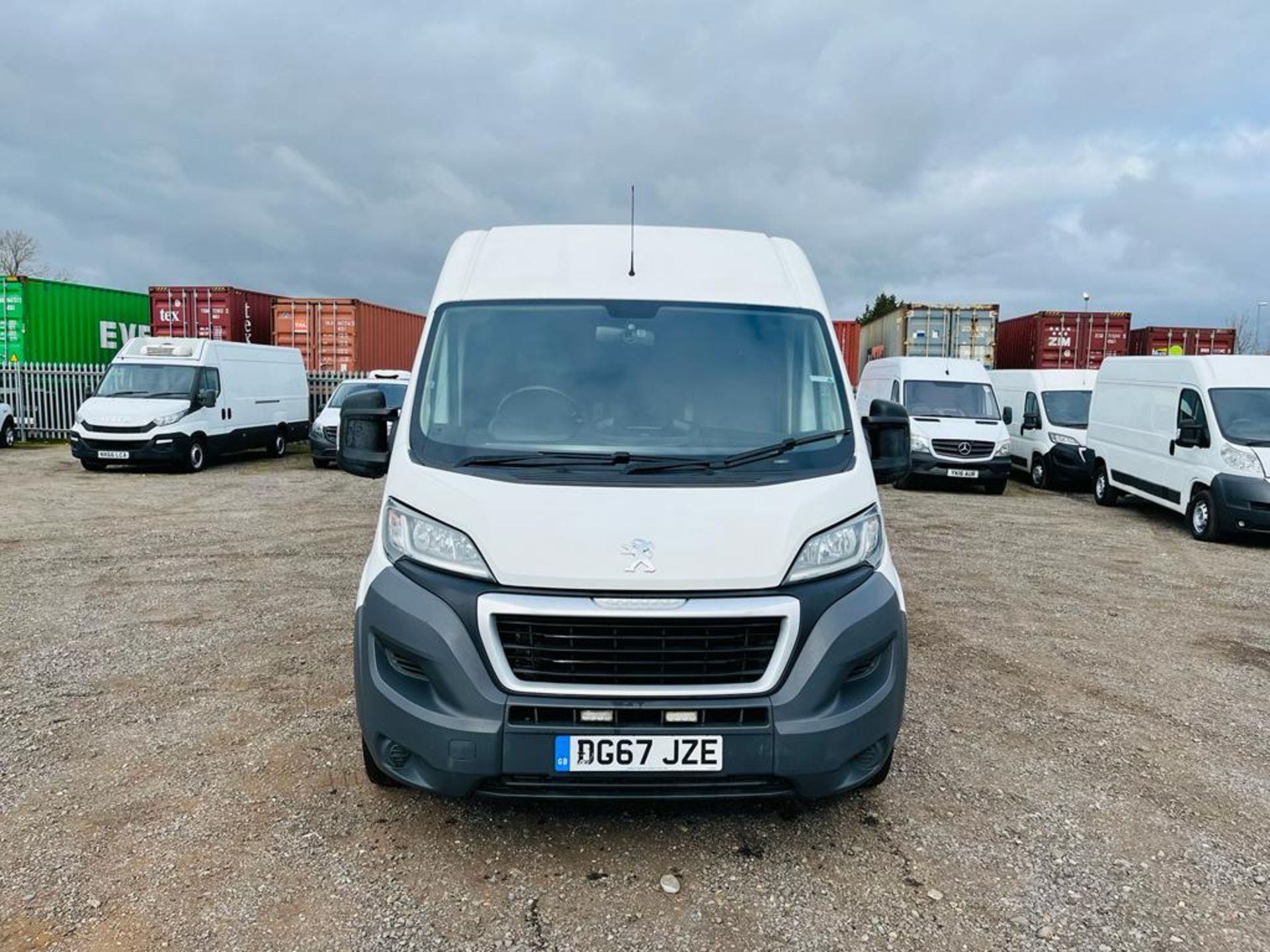 ** ON SALE ** Peugeot Boxer 2.0 Blue HDI Professional 2017 '67 Reg' Sat Nav - A/C - Panel Van - Image 2 of 23