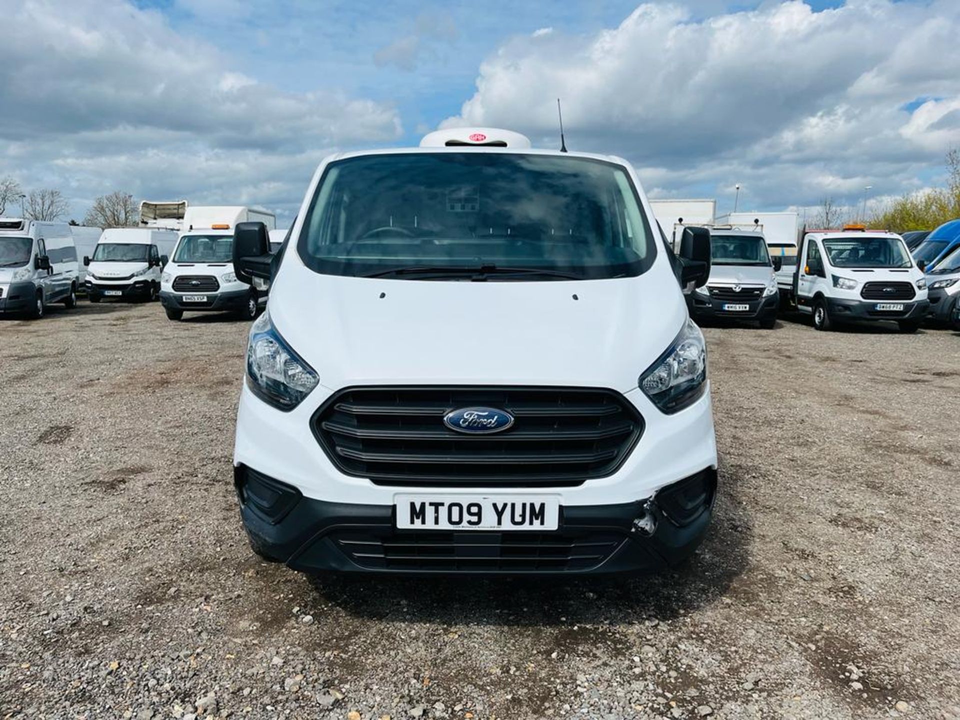 ** ON SALE ** Ford Transit Custom 2.0 TDCI EcoBlue 280 LWB H1 Base 2019 '19 Reg' Fridge /Freezer - Image 2 of 26