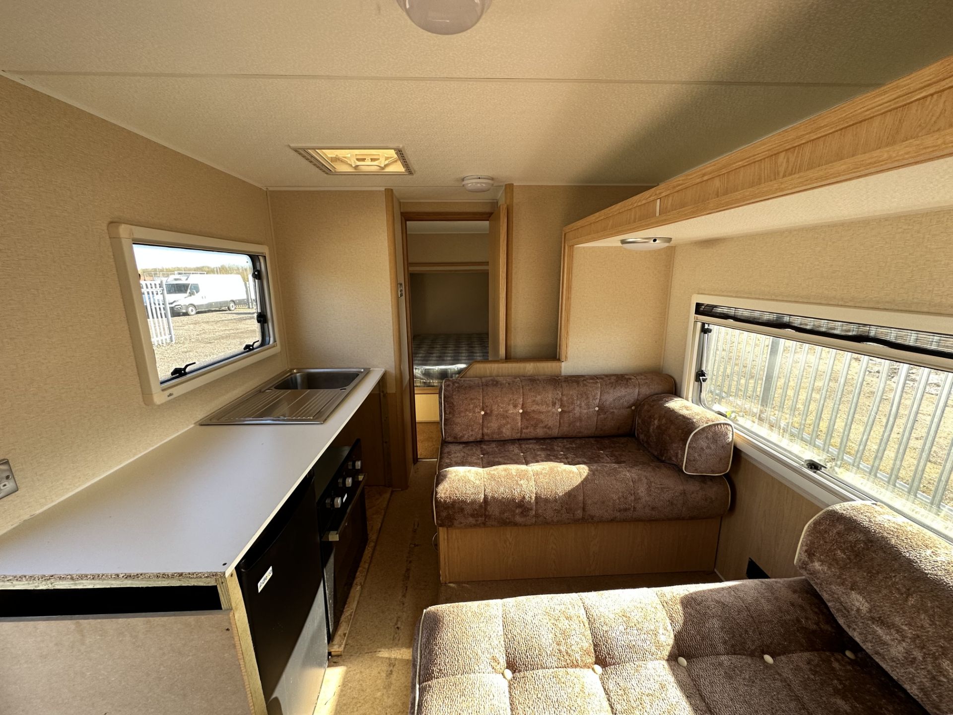 ERV Classic Custom Build 5 Berth Caravan/RV Ex Display Unit - Slide Out - End Bedroom - Twin Axle - Image 19 of 27