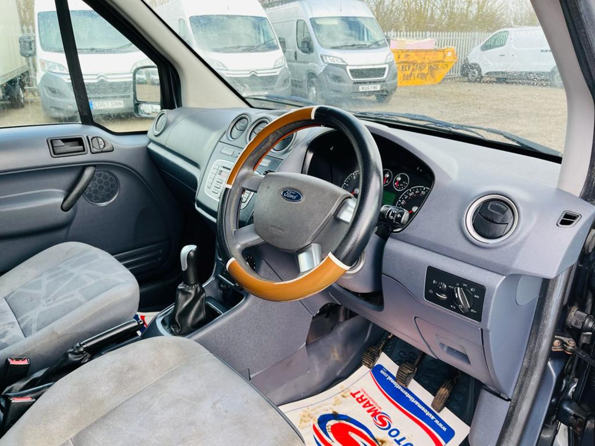 ** ON SALE ** Ford Transit Connect Trend TDCI 90 200 CDPF 1.8 SWB L1H1 2011 '11Reg' - NO VAT - Image 15 of 23