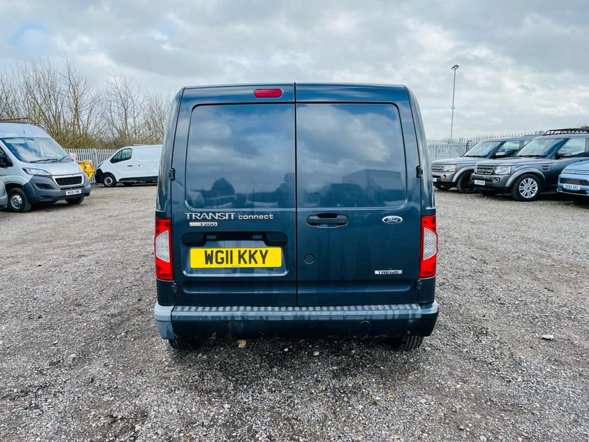 ** ON SALE ** Ford Transit Connect Trend TDCI 90 200 CDPF 1.8 SWB L1H1 2011 '11Reg' - NO VAT - Image 8 of 23