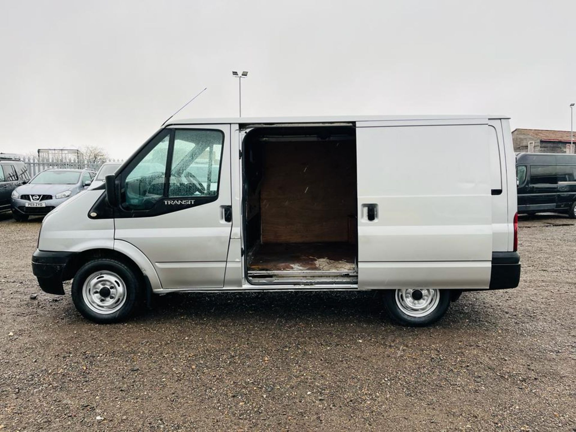 Ford Transit 260 TDCI 85 SWB 2.2 2011 '61 Reg' - Panel Van - NO VAT - Image 9 of 22