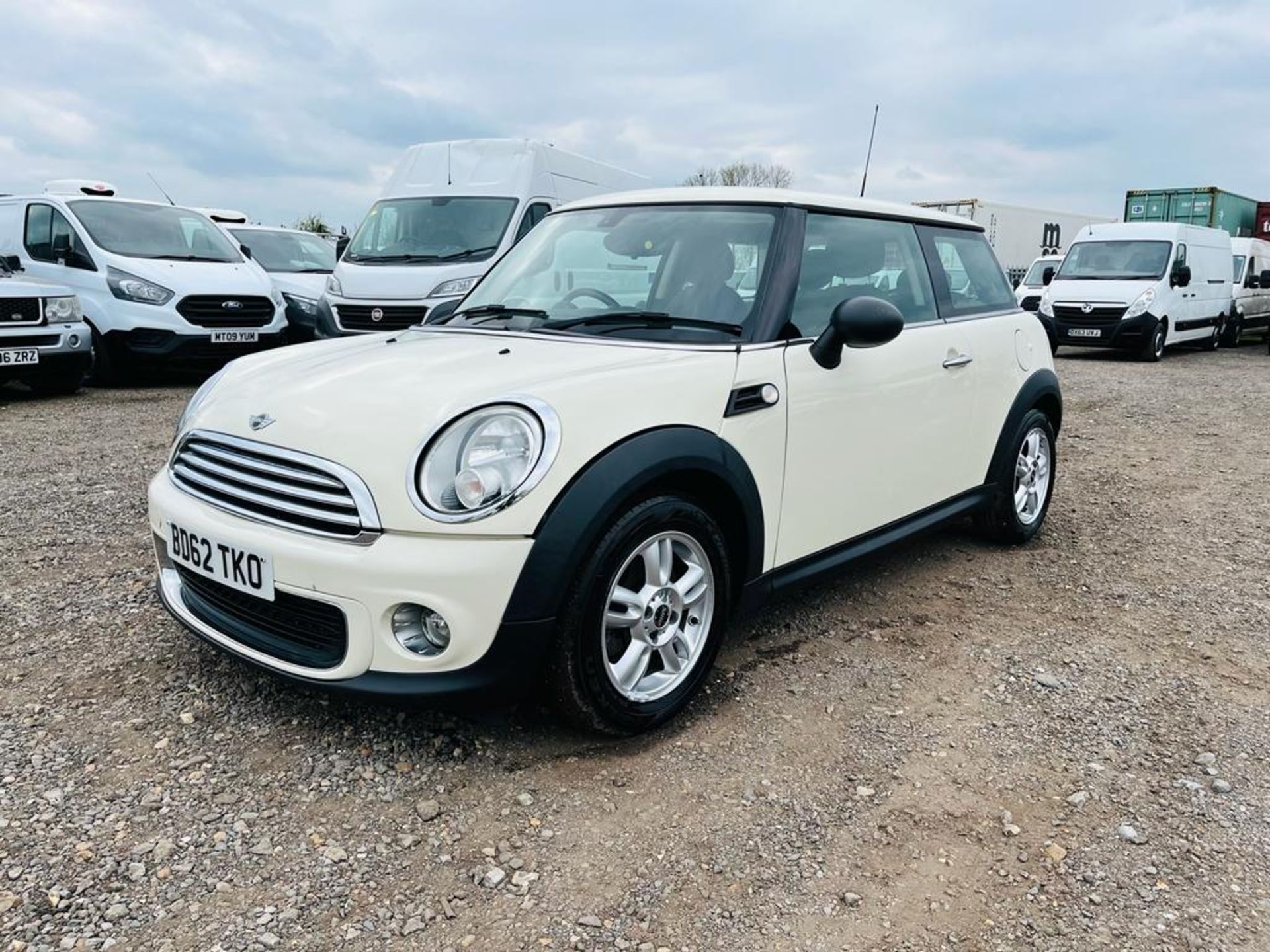 ** ON SALE ** Mini One 1.6 100 2012 '62 Reg' A/C - No Vat - Only 50,572 Miles - ULEZ Compliant - Image 3 of 22