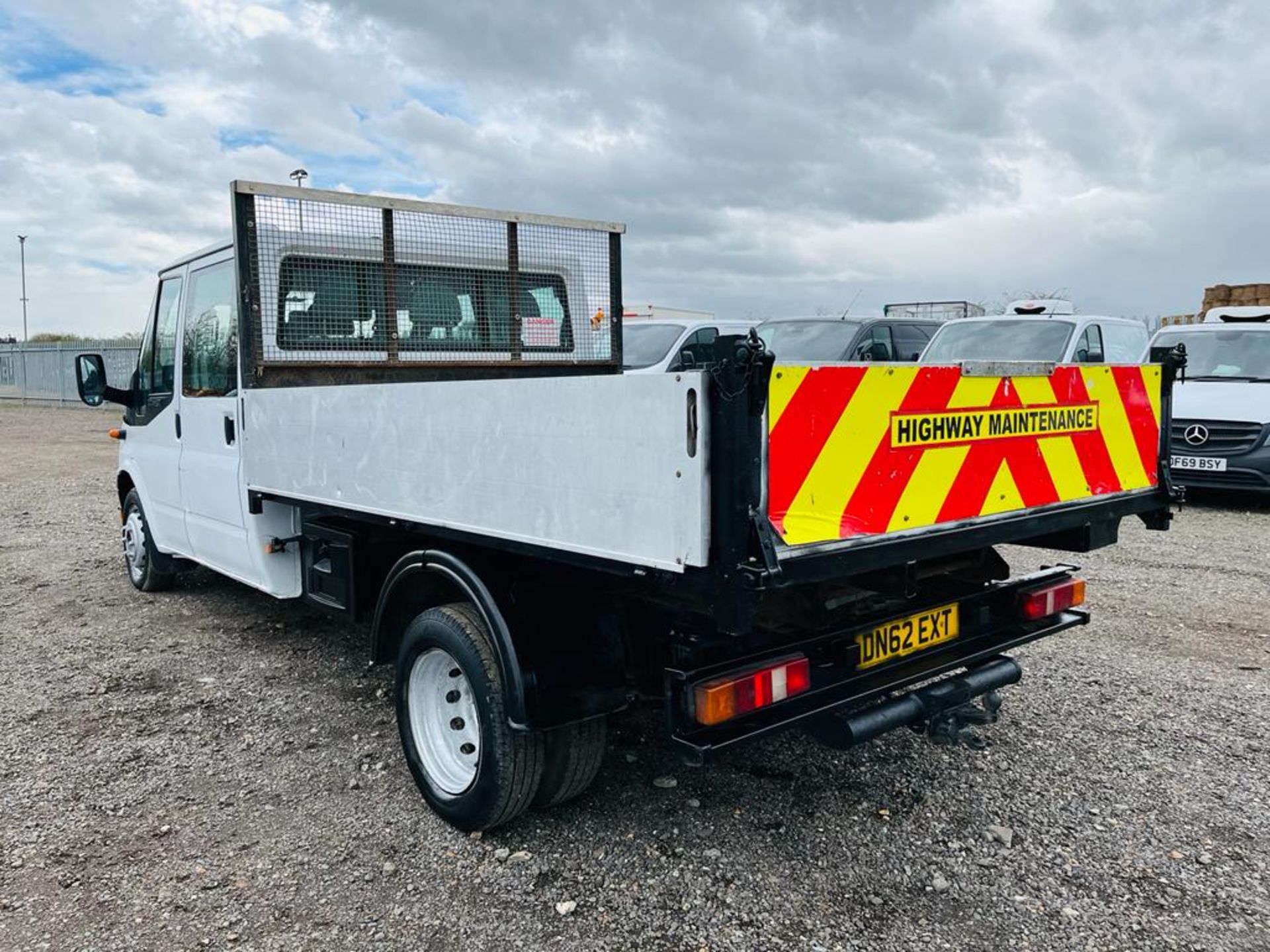 ** ON SALE ** Ford Transit 2.2 TDCI RWD Crew Cab Tipper 2012 '62 Reg' Twin Rear Axle - No Vat - Image 5 of 26