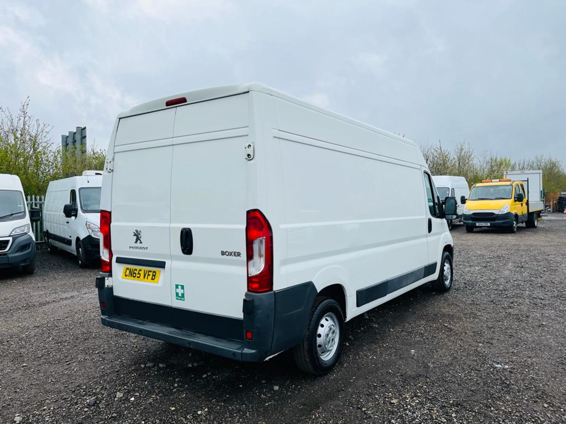 ** ON SALE ** Peugeot Boxer 2.2 HDI 130 335 Professional L3 H2 2015 '65 Reg' - Sat Nav - No Vat - Image 10 of 24