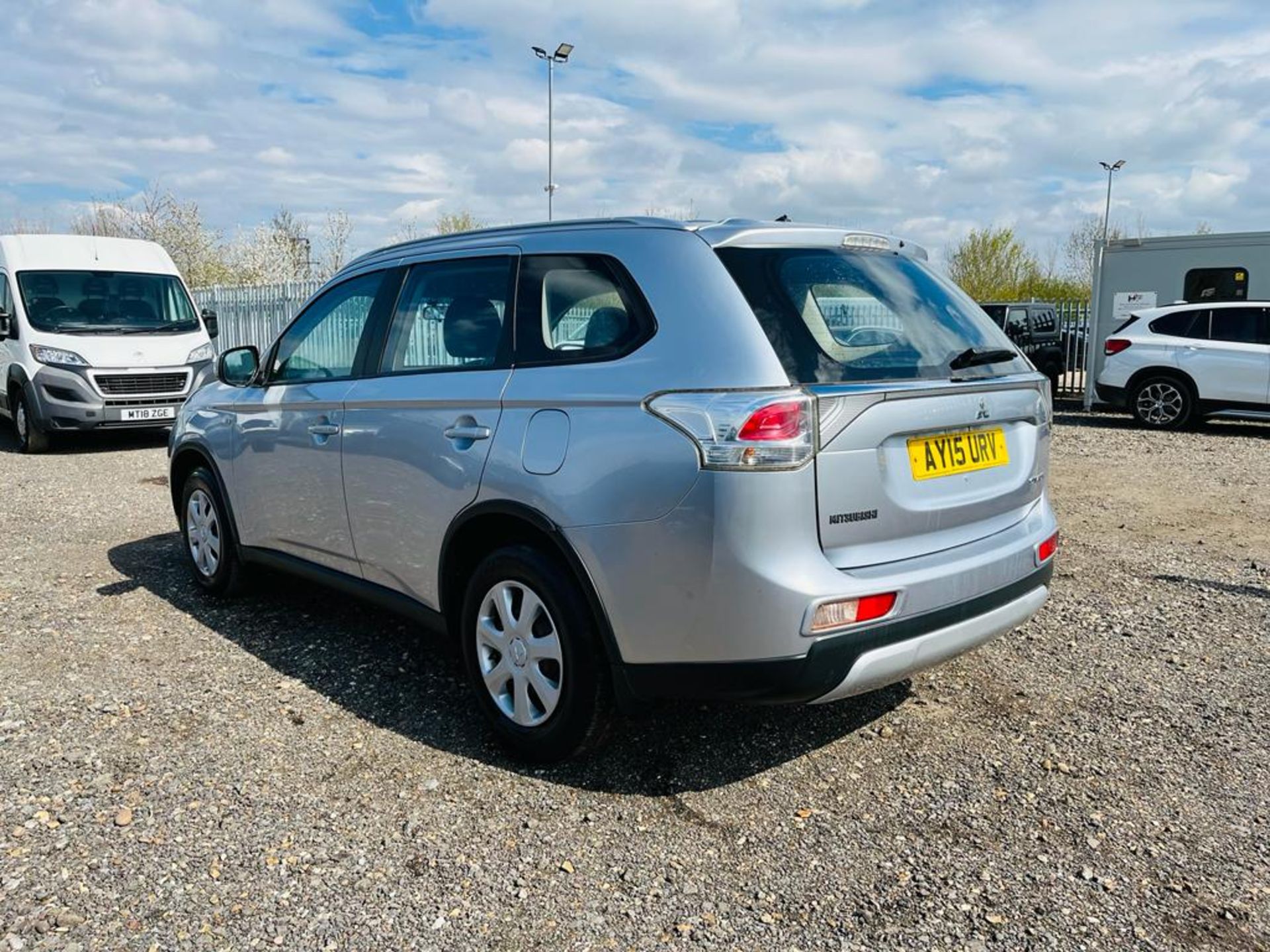 Mitsubishi Outlander GX2 2.3 DI-D 150 4WD 2015 '15 Reg' A/C - No Vat - Image 5 of 25