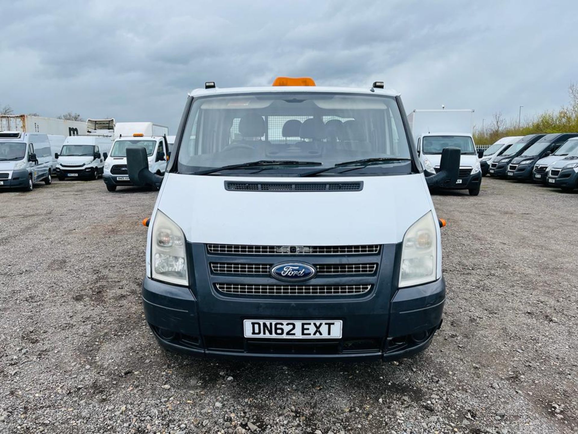 ** ON SALE ** Ford Transit 2.2 TDCI RWD Crew Cab Tipper 2012 '62 Reg' Twin Rear Axle - No Vat - Image 2 of 26