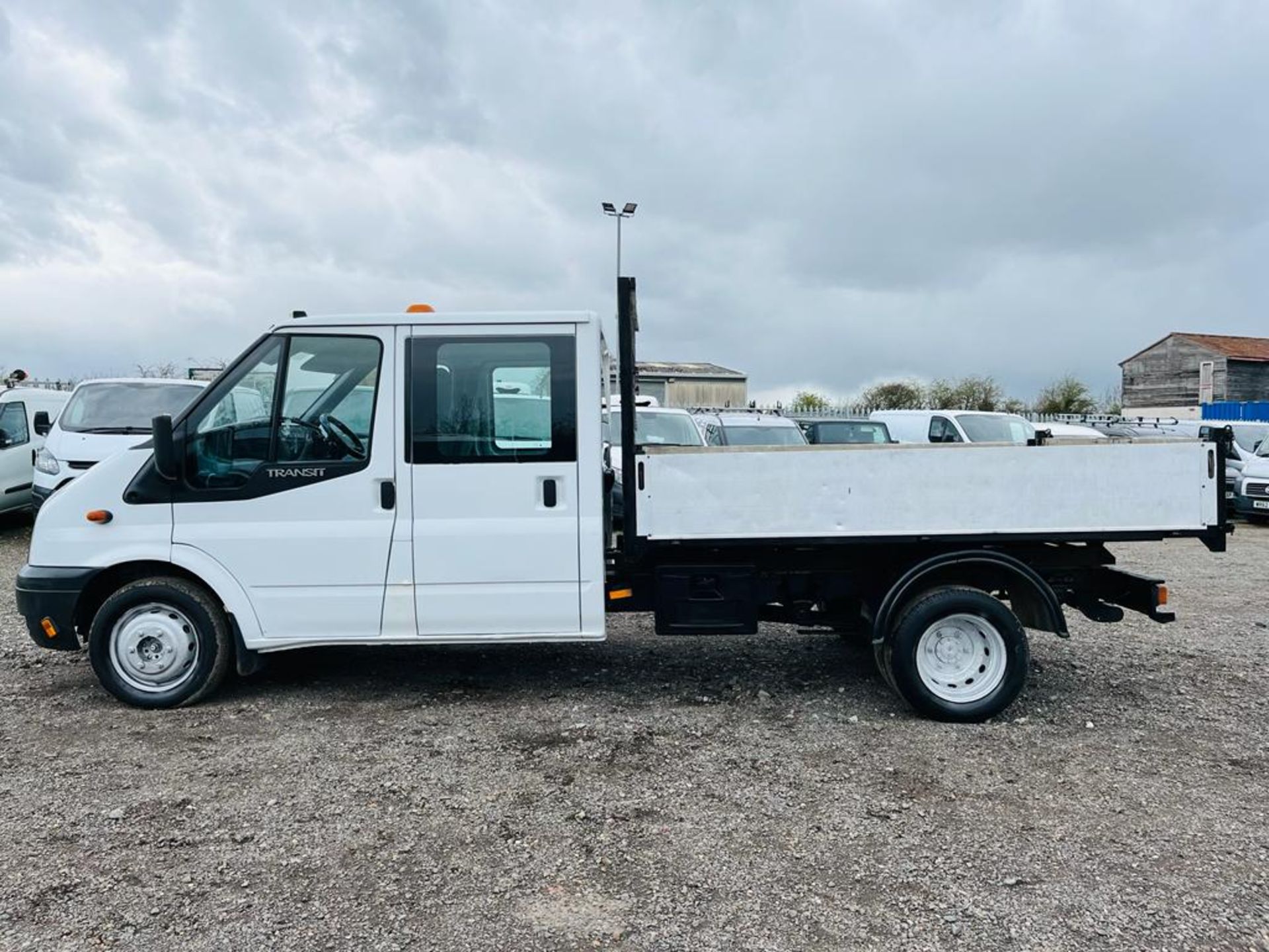 ** ON SALE ** Ford Transit 2.2 TDCI RWD Crew Cab Tipper 2012 '62 Reg' Twin Rear Axle - No Vat - Image 4 of 26