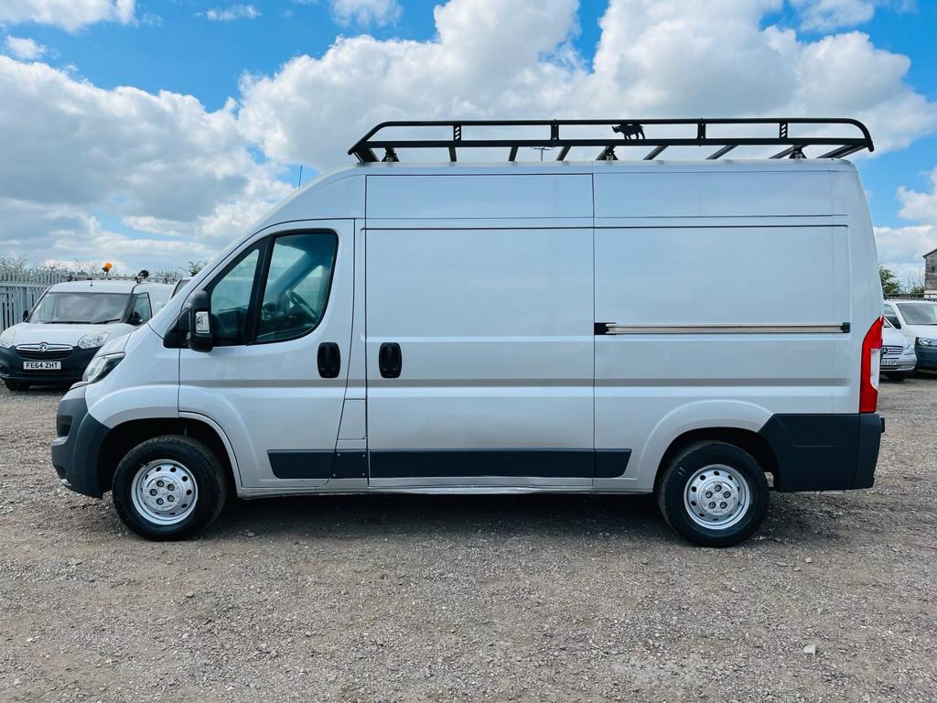 Peugeot Boxer 2.2 HDI 335 Professional L2 H2 2016 '16 Reg' Sat Nav - A/C - Roof Rack - Image 4 of 24