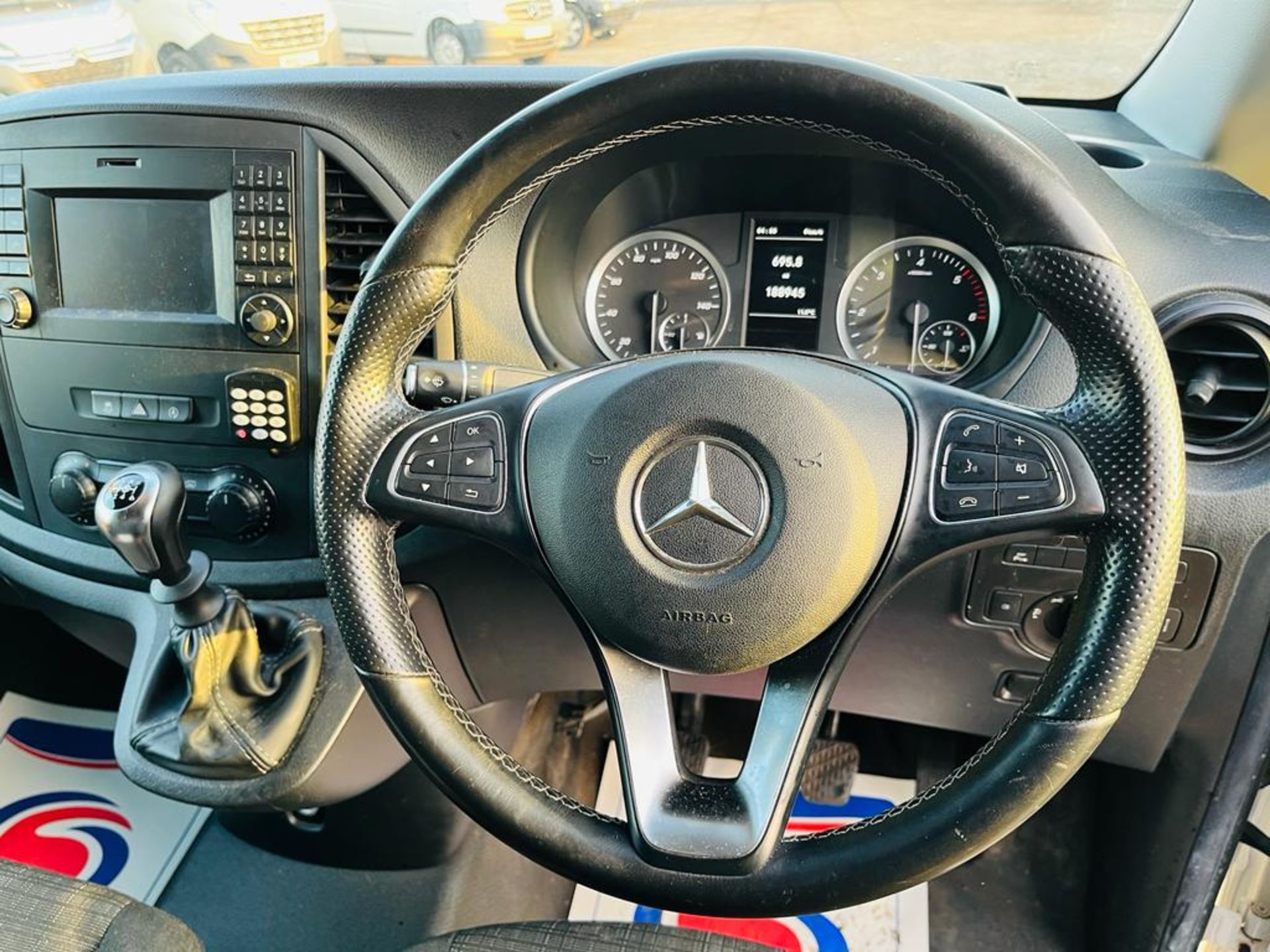 ** ON SALE ** Mercedes Benz Vito 2.1 114 CDI Bluetec LWB 2019 '69 Reg'- Sat Nav- Fridge / Freezer - Image 18 of 25