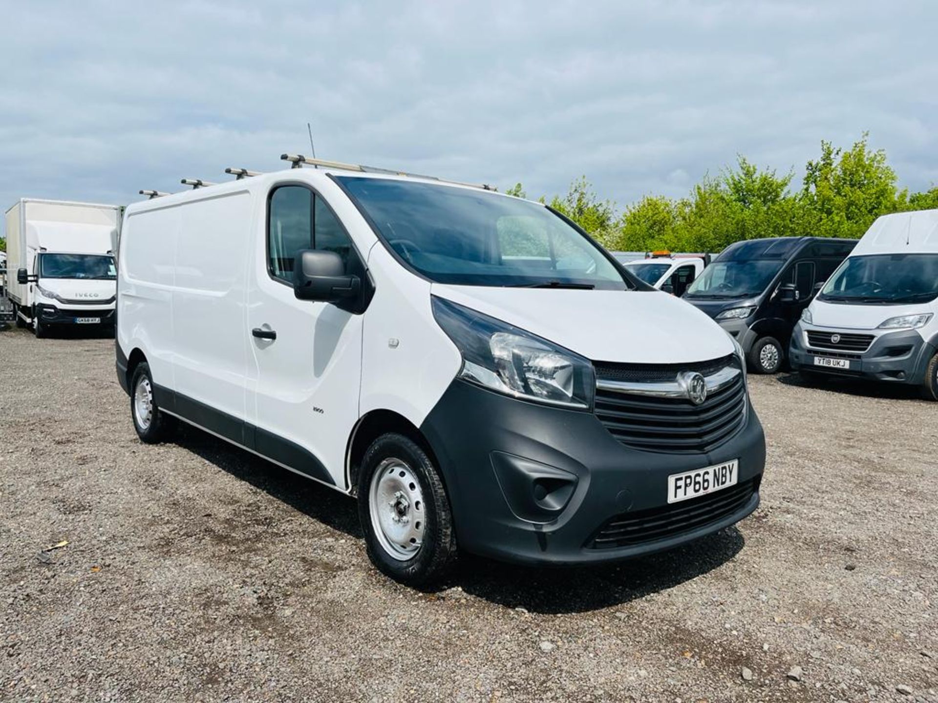 ** ON SALE ** Vauxhall Vivaro 1.6 CDTI 120 LWB 2.9T 2016 '66 Reg" - Panel Van - ULEZ Compliant