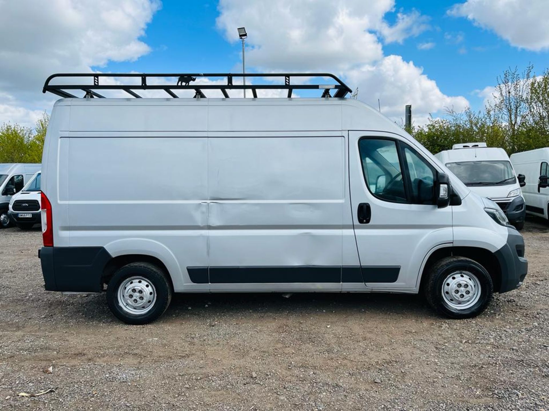 Peugeot Boxer 2.2 HDI 335 Professional L2 H2 2016 '16 Reg' Sat Nav - A/C - Roof Rack - Image 11 of 24