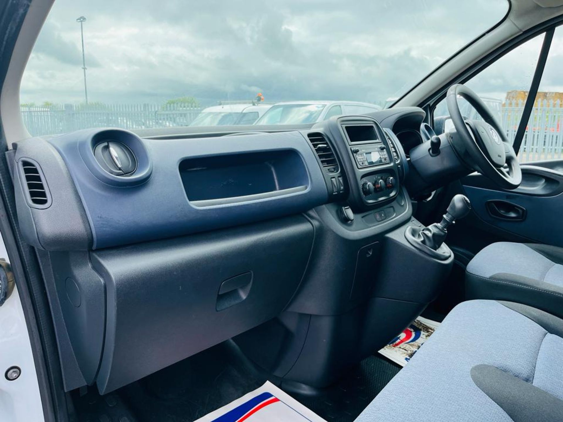 ** ON SALE ** Vauxhall Vivaro 1.6 CDTI 120 LWB 2.9T 2016 '66 Reg" - Panel Van - ULEZ Compliant - Image 22 of 24