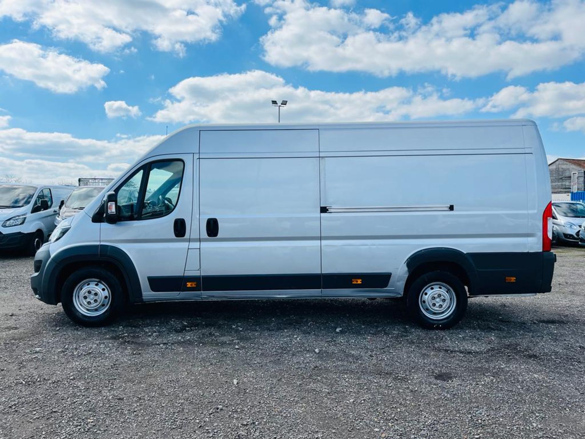 ** ON SALE ** Peugeot Boxer 2.0 BlueHDI Professional L4 H2 2017 '17 Reg' A/C - Sat Nav - Image 4 of 23