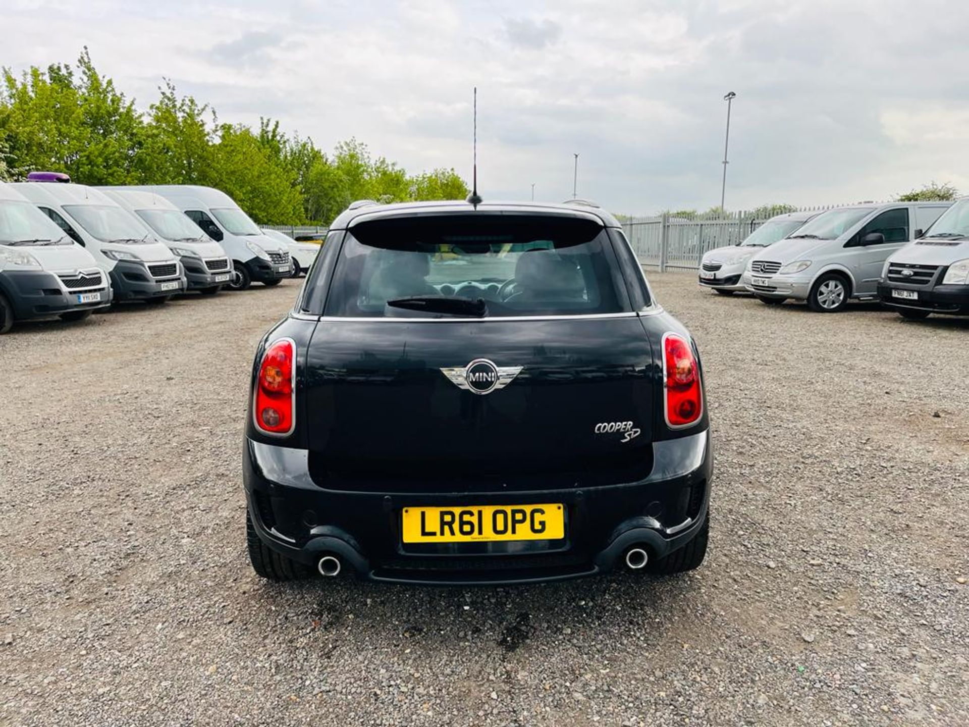 **ON SALE** Mini Cooper Countryman All4 SD 2.0 2011 "61 Reg" - Start/Stop - Alloy Wheels -Navigation - Image 6 of 25