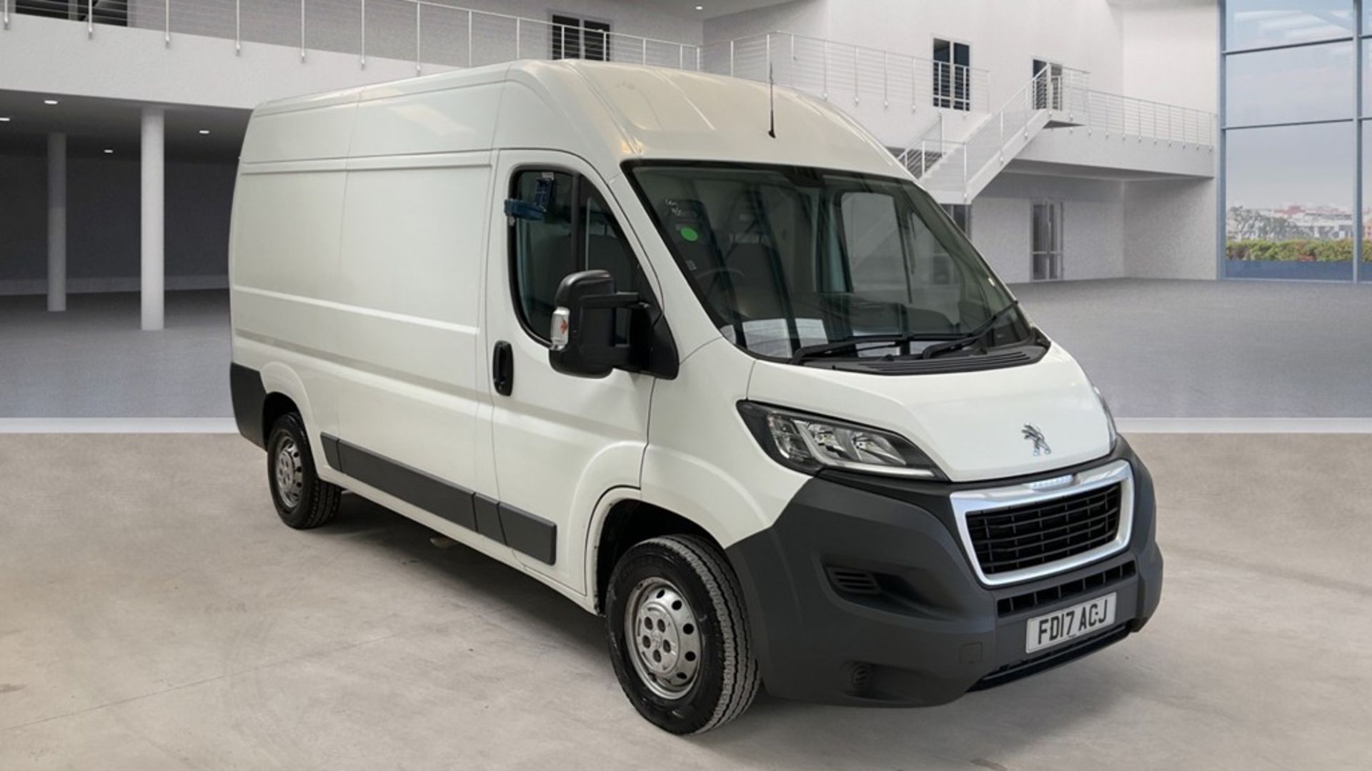 ** ON SALE ** Peugeot Boxer Professional 2.0 BlueHDI L2 H2 2017 '17 Reg' - Panel Van