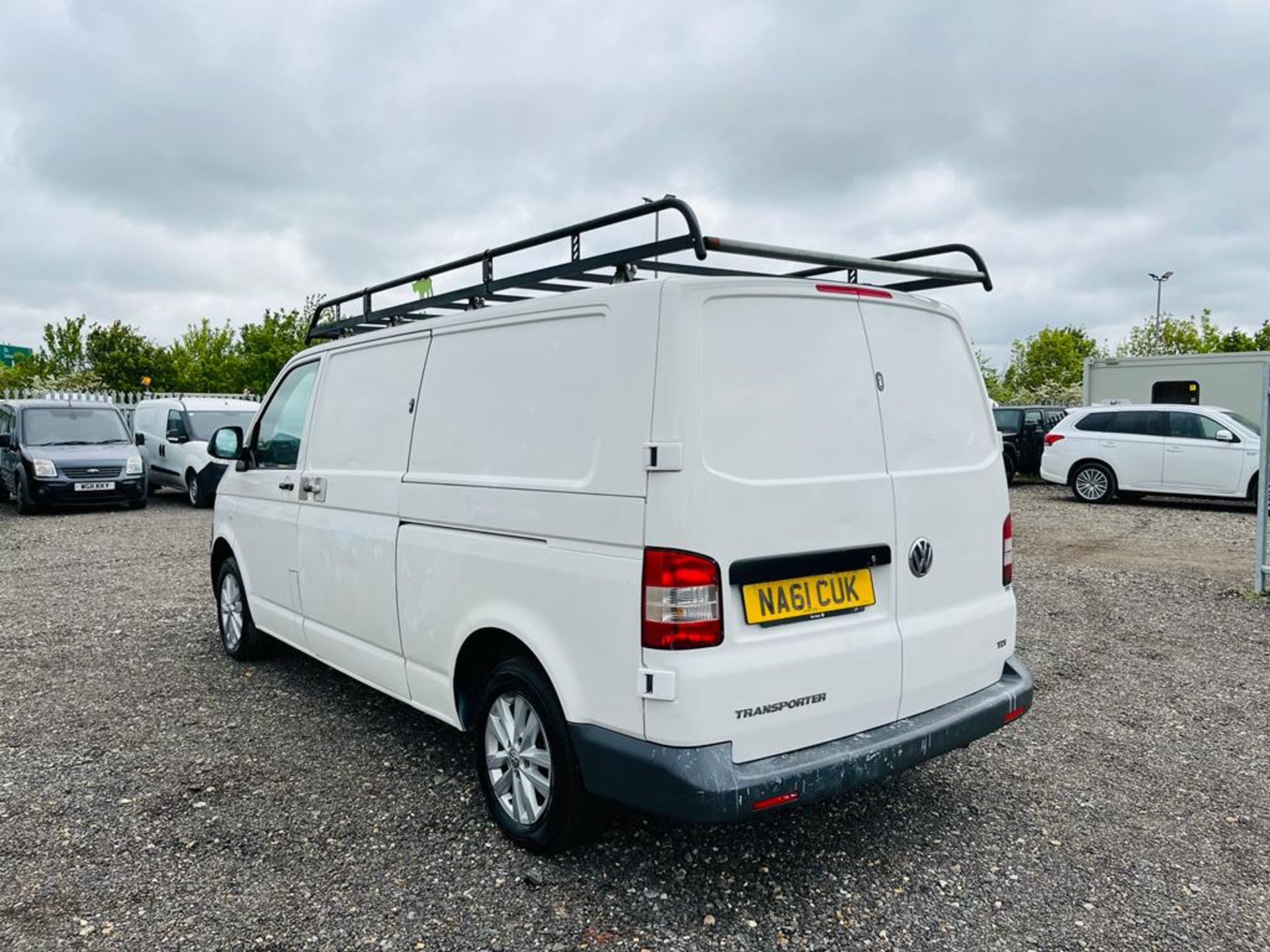 ** ON SALE ** Volkswagen Transporter T30 102 LWB 2011 '61 Reg' Sat Nav - Panel Van - Image 7 of 25