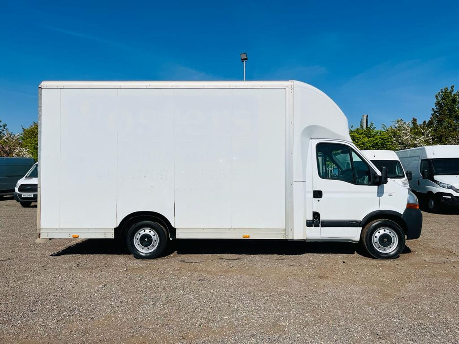 Renault Master LL35 2.5 DCI 120 Low Loader Luton 2007 '07 Reg' - Only 116,242 Miles - Image 9 of 22