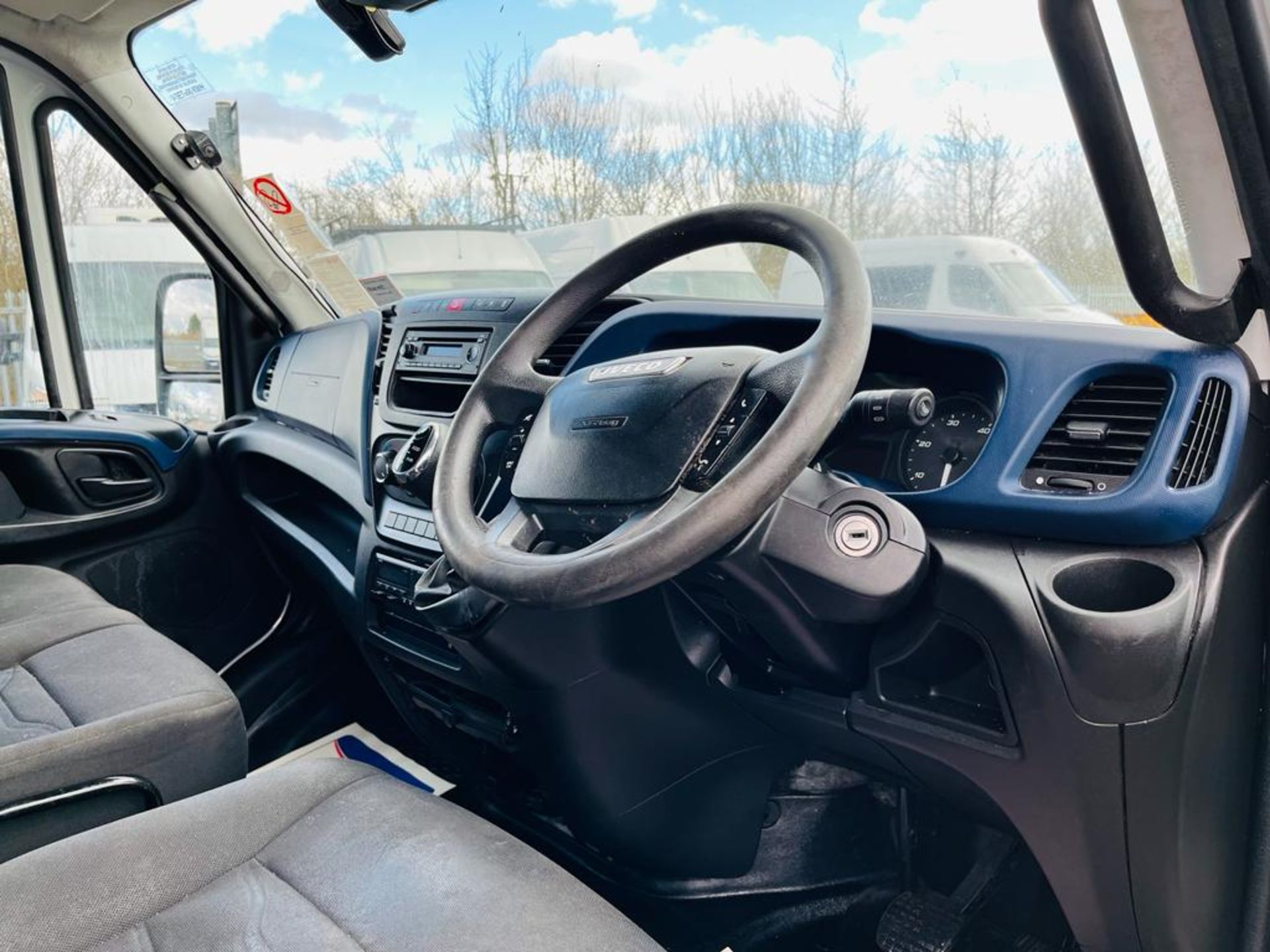 ** ON SALE ** Iveco Daily 3.0 HD GRP BOX L4 70C18 HI-Matic Auto 2018 '68 Reg' - A/C - ULEZ Compliant - Image 15 of 21