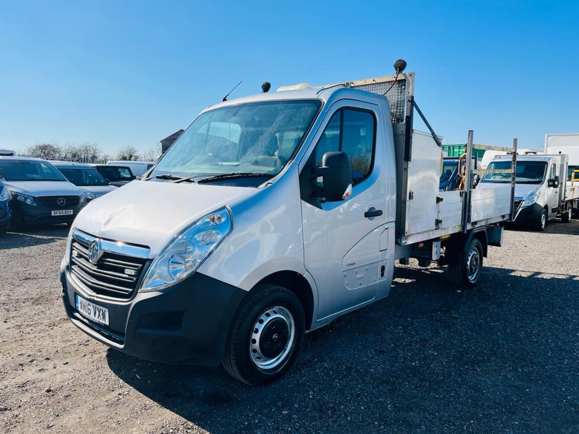 Vauxhall Movano F3500 2.3 CDTI L2 Dropside 2016 '16 Reg' Bluetooth Pack - Image 3 of 22