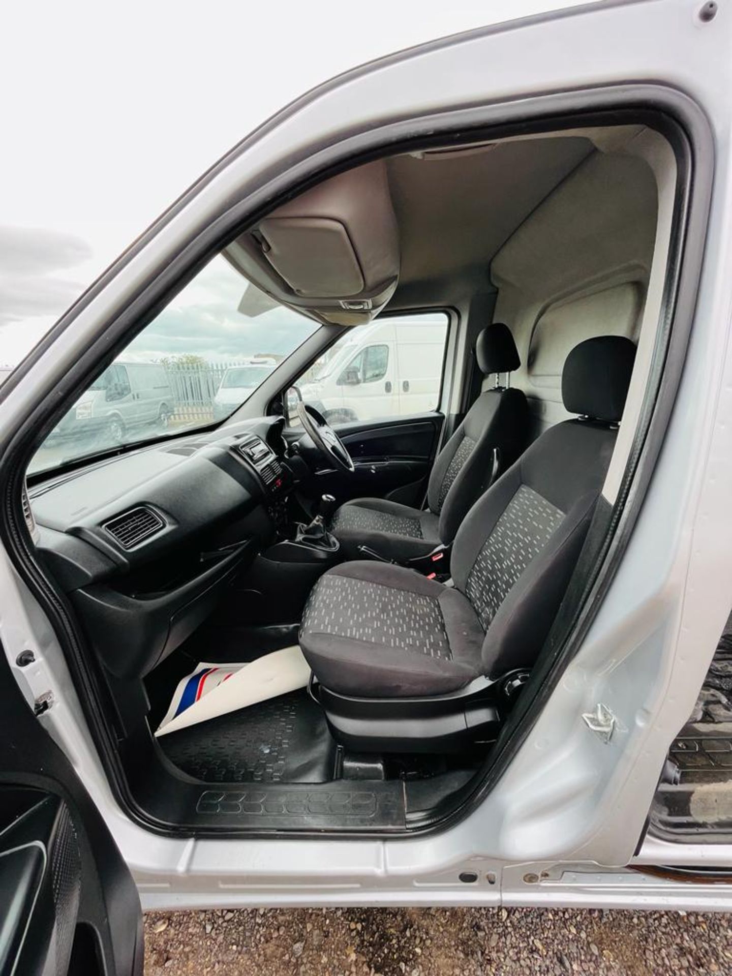 **ON SALE**Vauxhall Combo Sportive 1.3 CDTI L1 H1 2014 '64 Reg' A/C - Panel Van - Only 117570-No Vat - Image 20 of 24