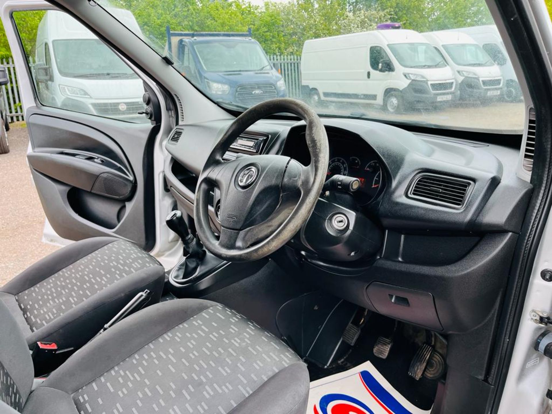 **ON SALE**Vauxhall Combo Sportive 1.3 CDTI L1 H1 2014 '64 Reg' A/C - Panel Van - Only 117570-No Vat - Image 15 of 24