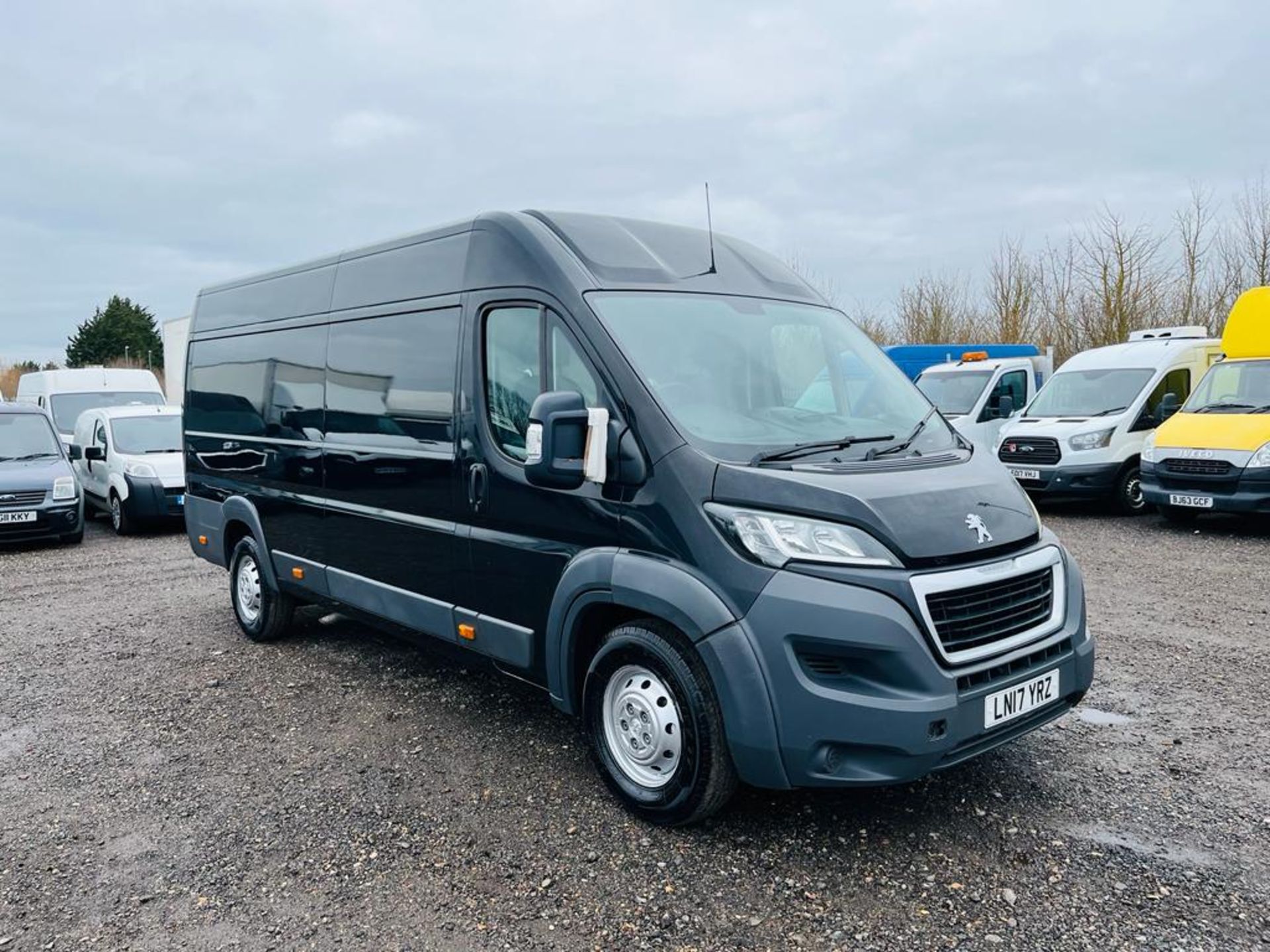 ** ON SALE ** Peugeot Boxer 2.0 BlueHDI 130 Professional L4 H2 2017 '17 Reg' Sat Nav - A/C