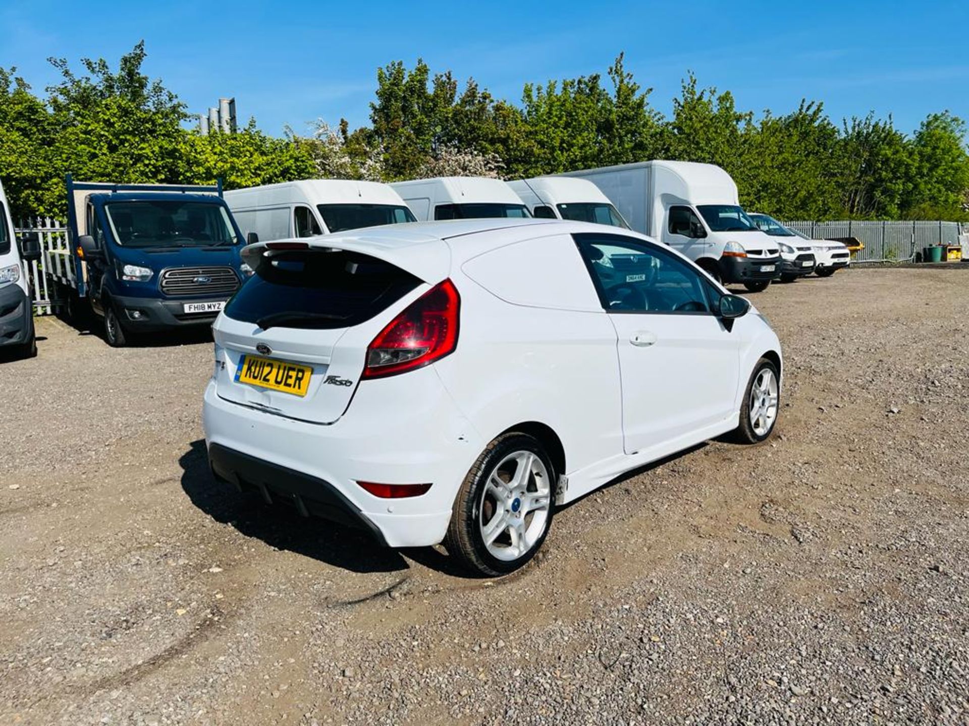 ** ON SALE ** Ford Fiesta 1.6 TDCI 95 DuaraTorq DPF Sport 2012 '12 Reg' Panel Van - No Vat - A/C - Image 8 of 20