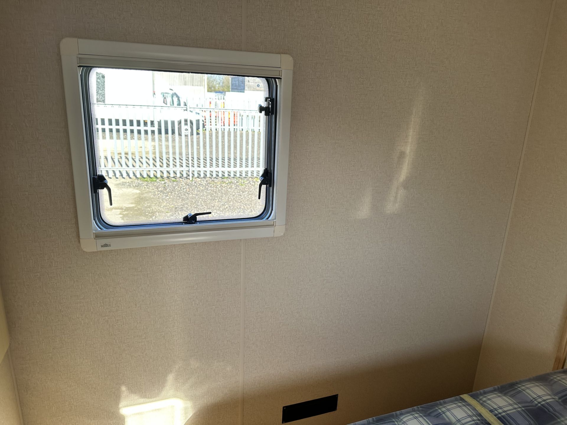 ** ON SALE ** ERV Classic Custom Build 5 Berth Caravan/RV Ex Display Home - Slide Out - End Bedroom - Image 21 of 27