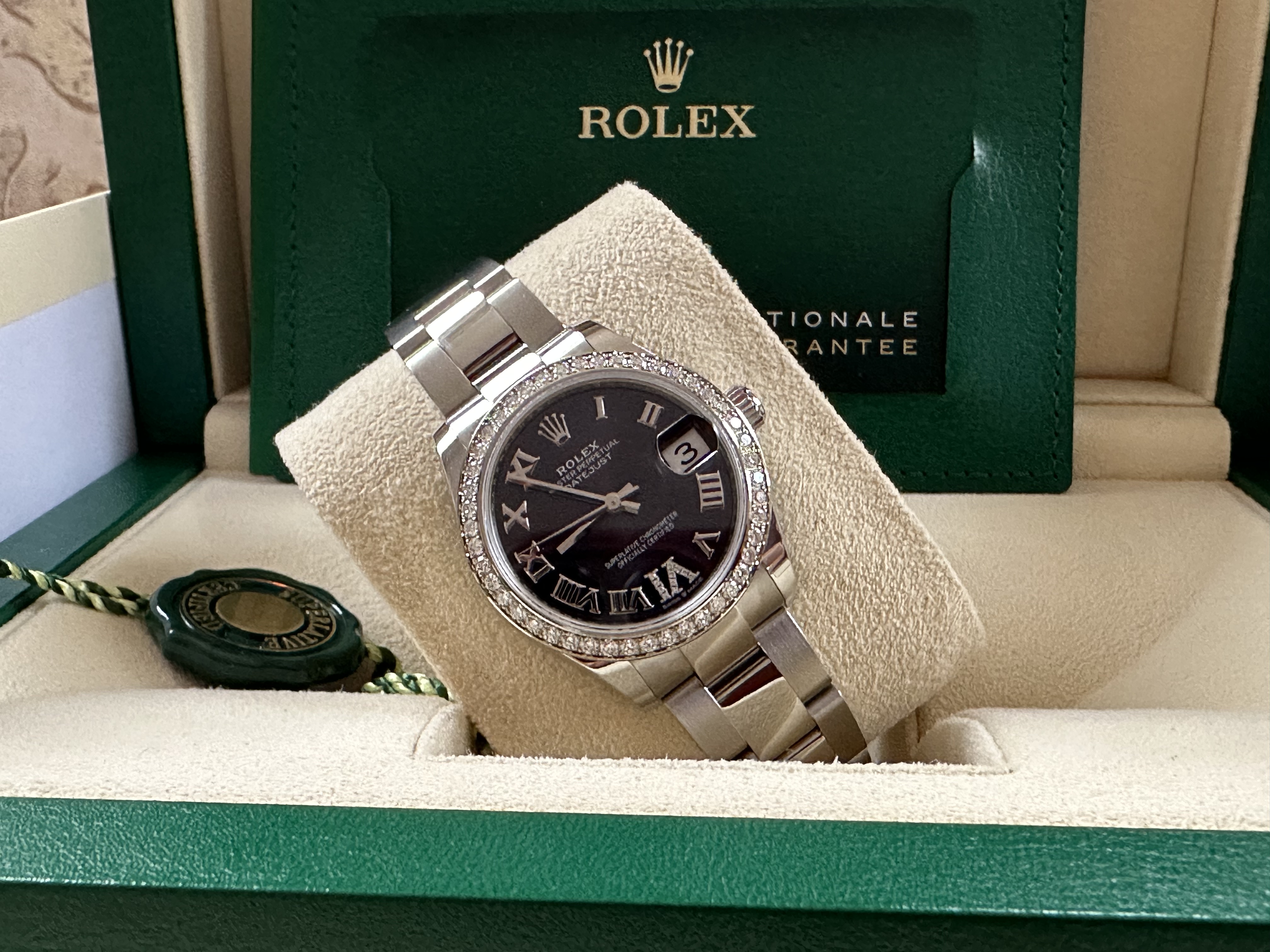 Rolex Oyster Perpetual DateJust 31mm OysterSteel & White Gold Aubergine Diamond Dial - Diamond Bezel - Bild 12 aus 13