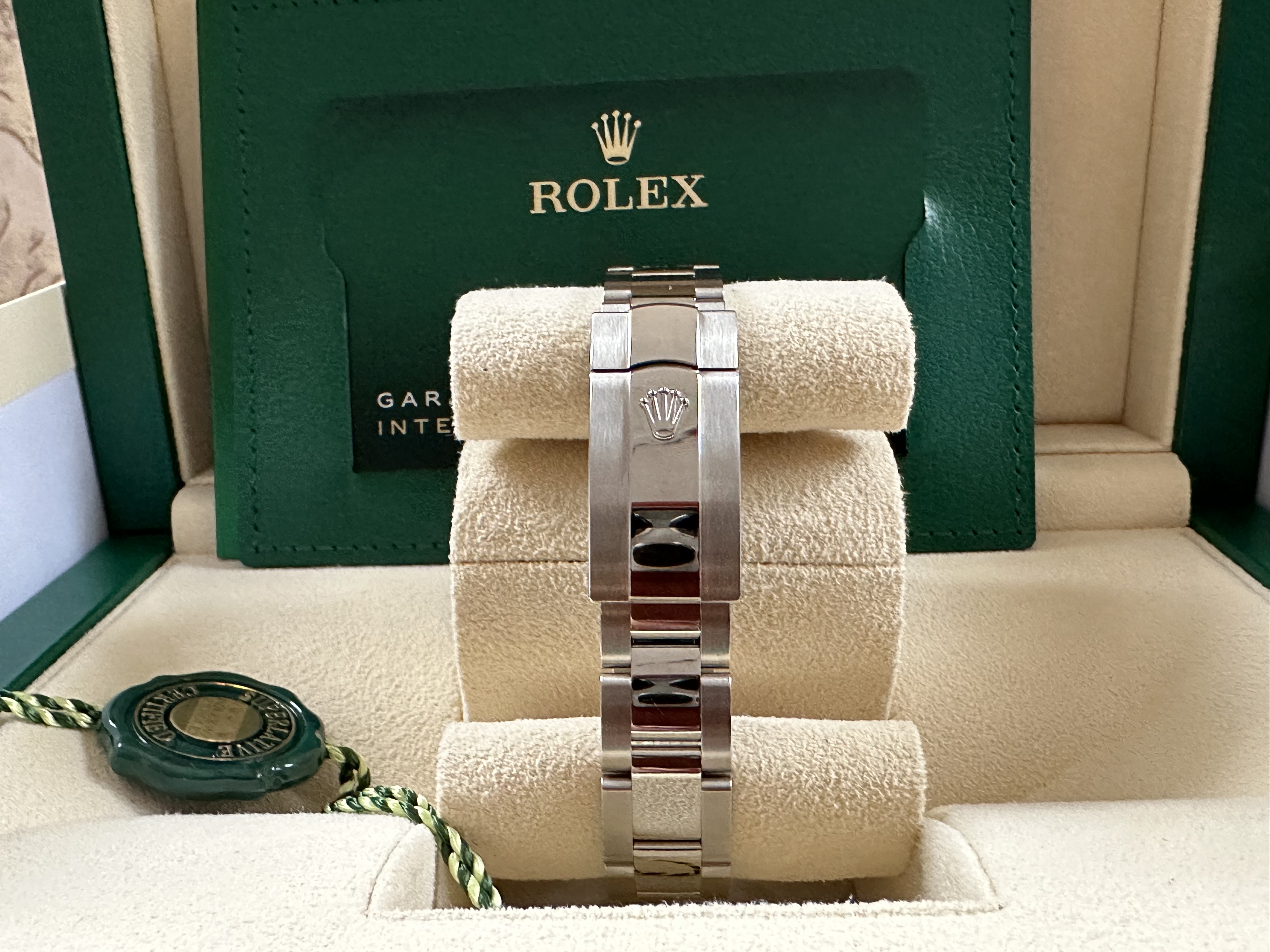 Rolex Oyster Perpetual DateJust 31mm OysterSteel & White Gold Aubergine Diamond Dial - Diamond Bezel - Bild 10 aus 13