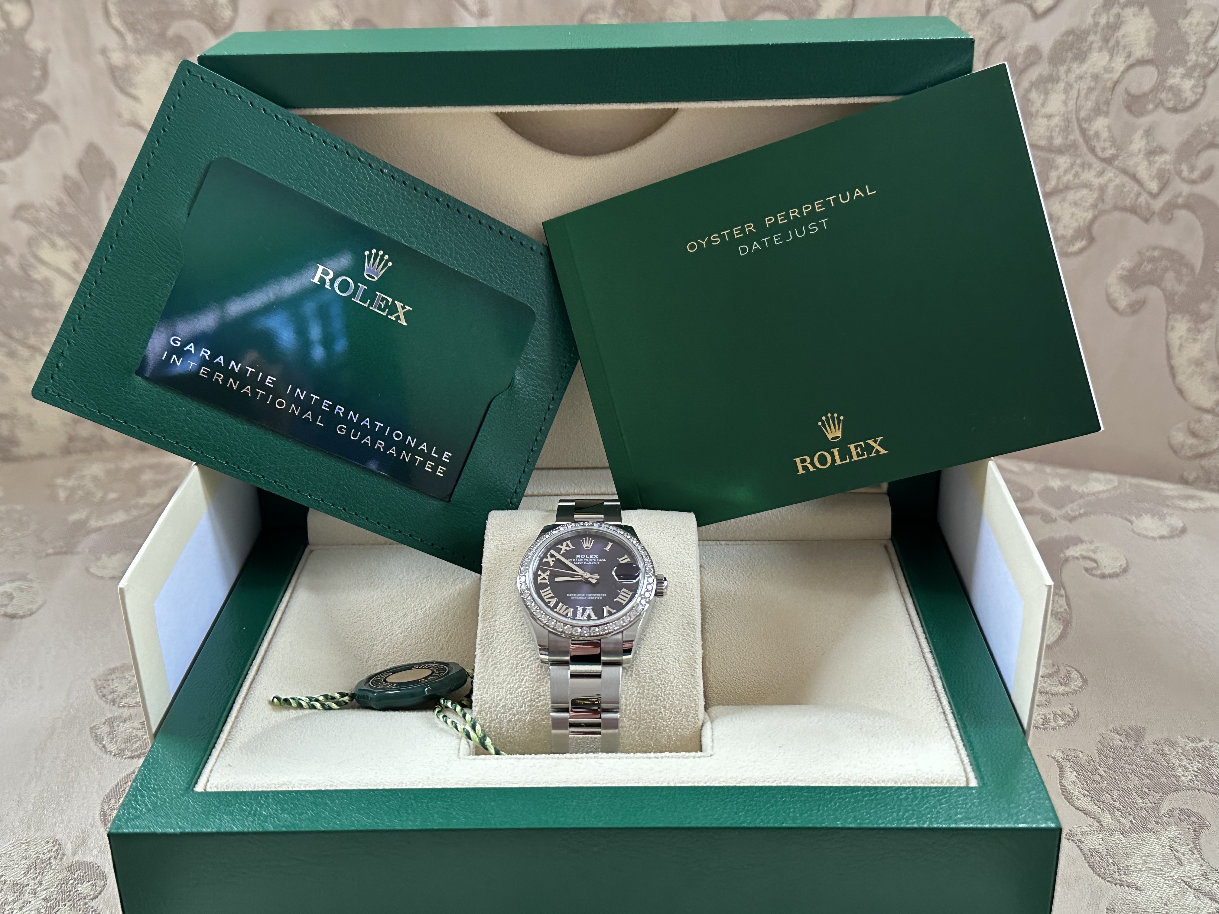 Rolex Oyster Perpetual DateJust 31mm OysterSteel & White Gold Aubergine Diamond Dial - Diamond Bezel - Bild 5 aus 13