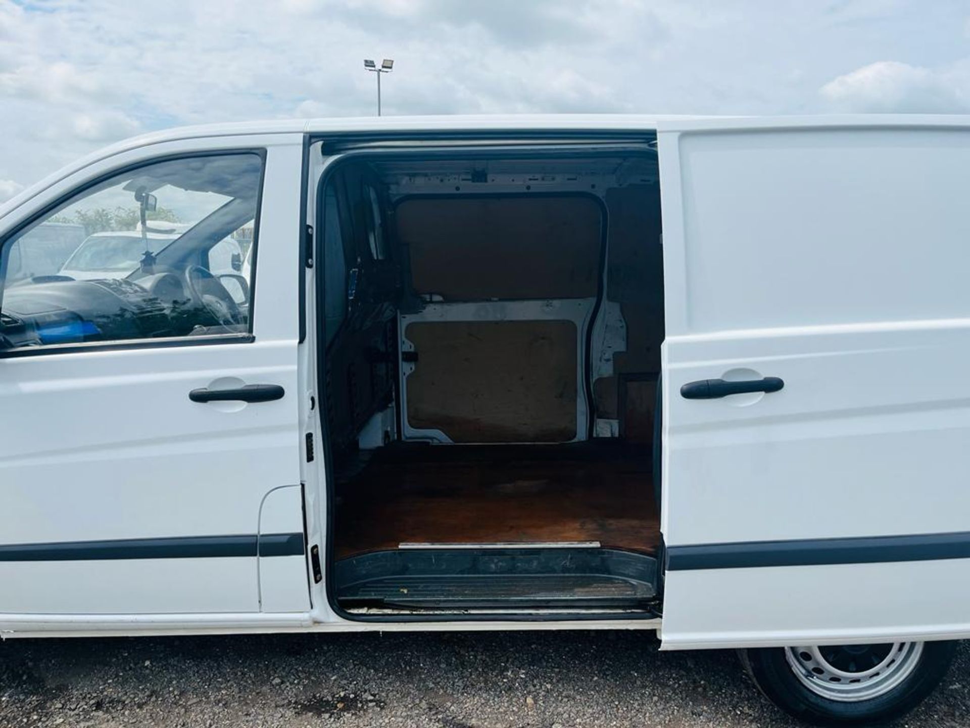 ** ON SALE ** Mercedes Benz Vito 2.1 110 CDI Long Wheel Base 2012 '12 Reg' A/C - Panel Van - Image 6 of 25