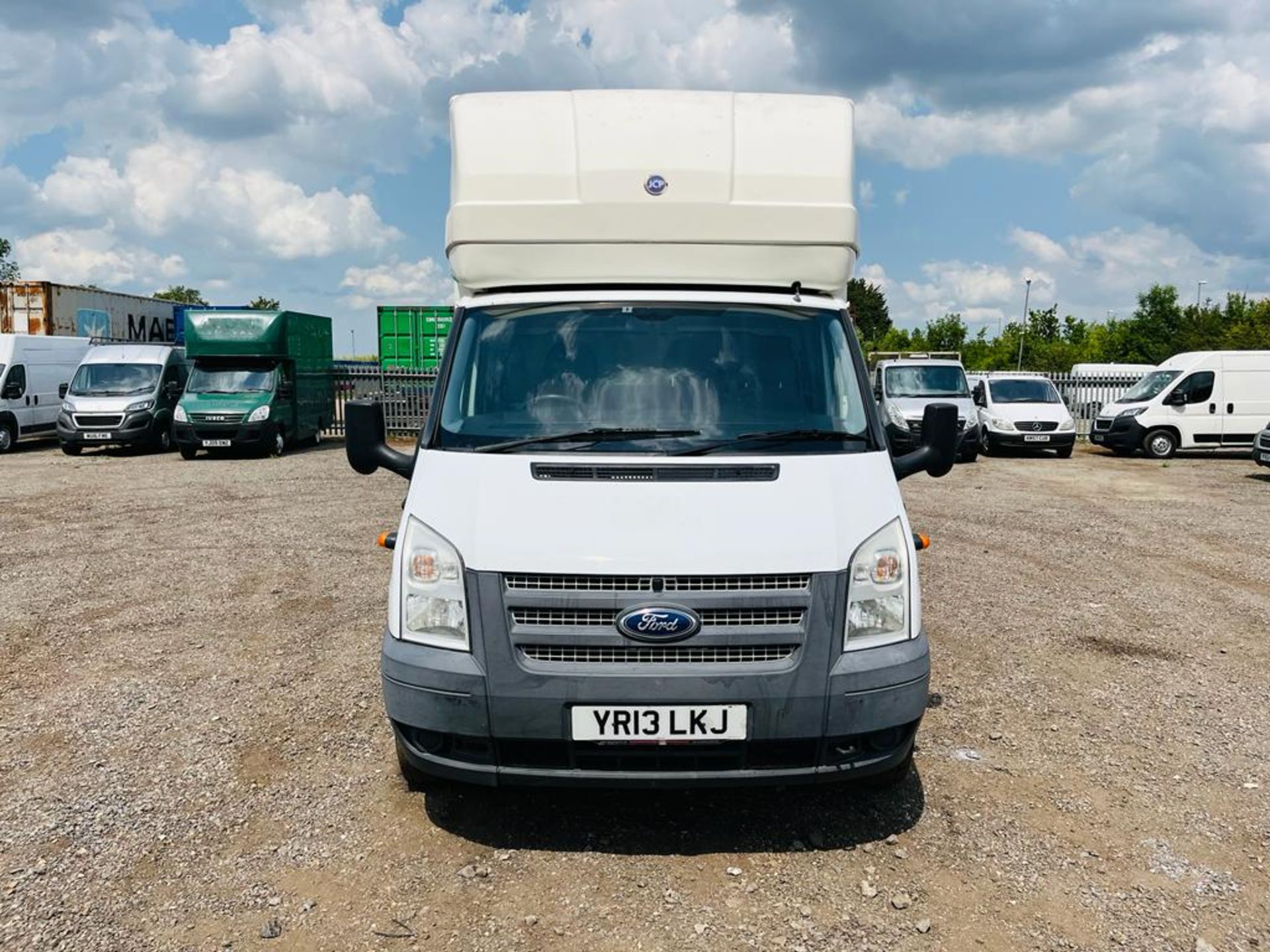 ** ON SALE ** Ford Transit 2.2 TDCI 125 T350 RWD L3 Luton 2013 '13 Reg' Tail Lift - Twin Rear Axle - Image 2 of 23