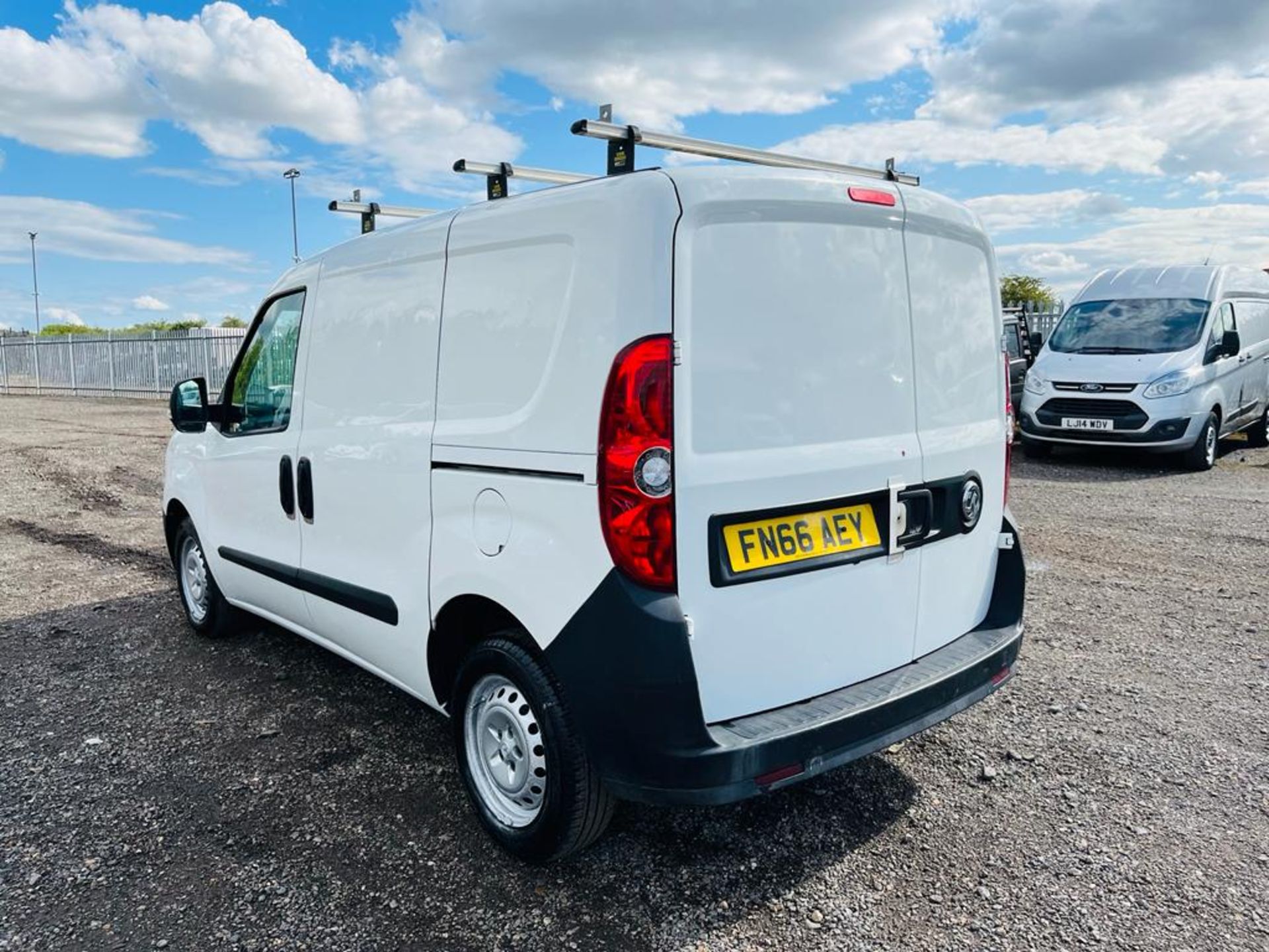 ** ON SALE ** Vauxhall Combo 1.3 CDTI 90 L1 H1 2016 '66 Reg' - Panel Van - ULEZ Compliant - - Image 7 of 25