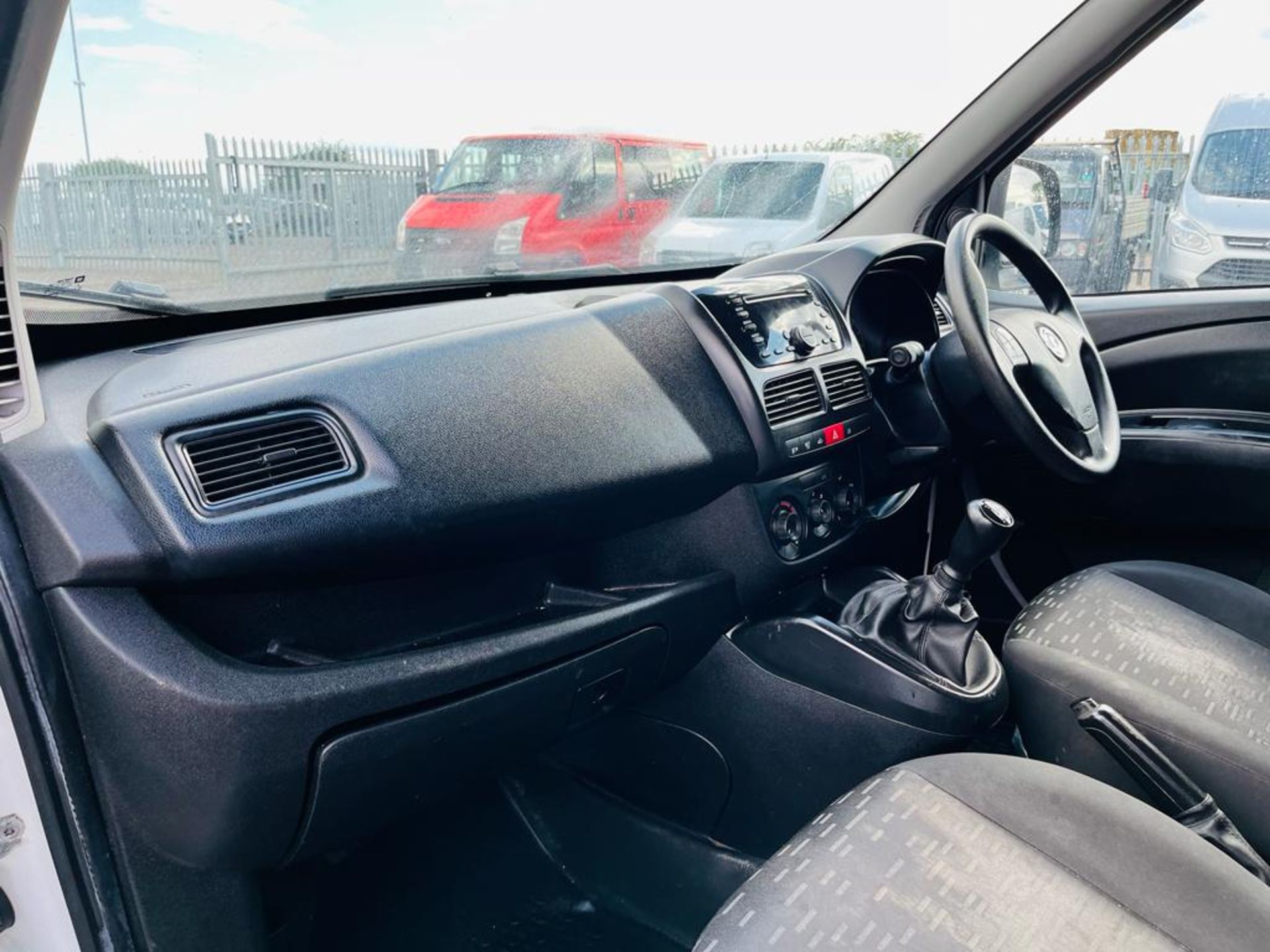 ** ON SALE ** Vauxhall Combo 1.3 CDTI 90 L1 H1 2016 '66 Reg' - Panel Van - ULEZ Compliant - - Image 22 of 25