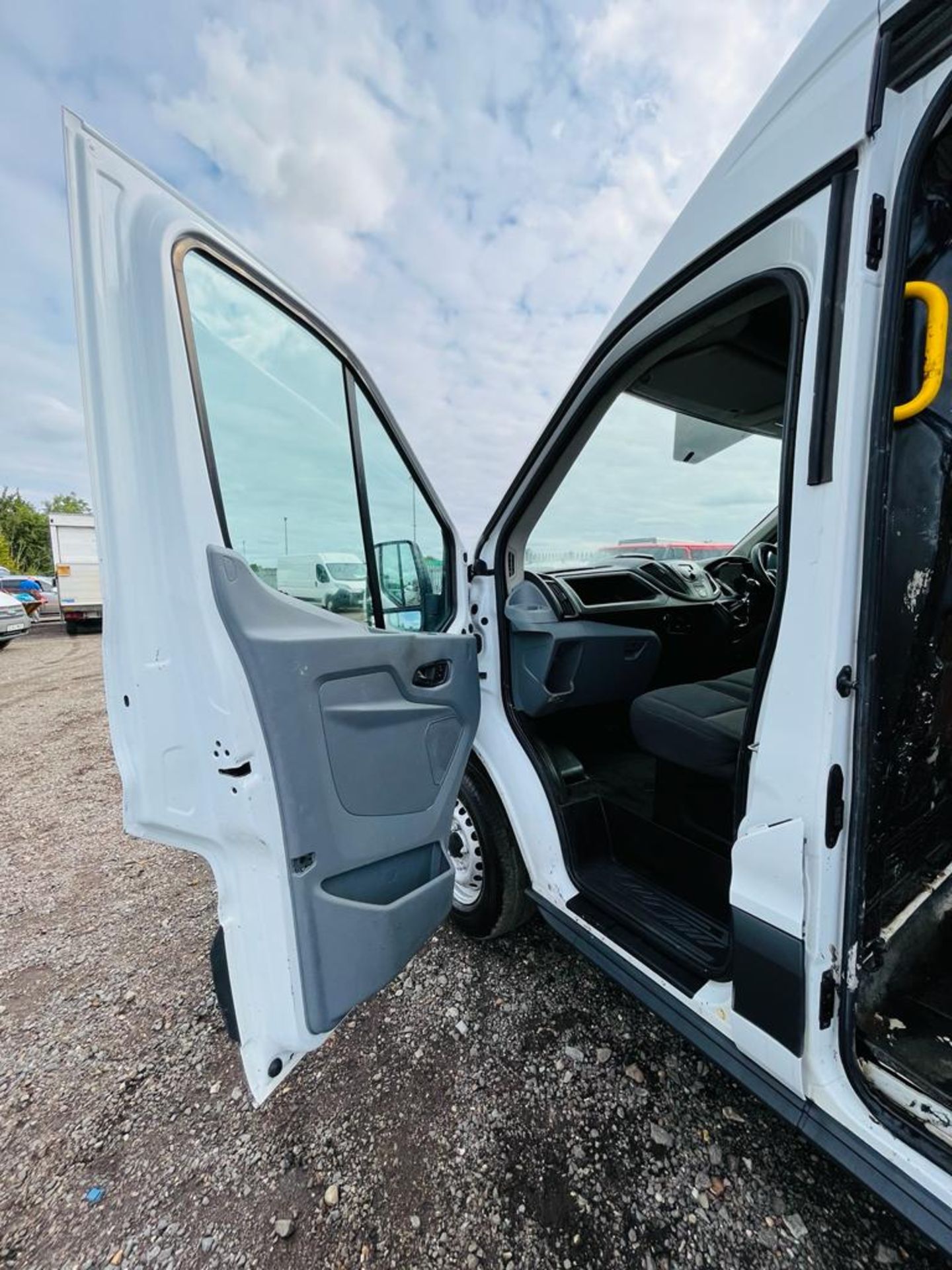 ** ON SALE ** Ford transit 2.0 TDCI EcoBlue L3 H3 130 2017 '66 Reg' ULEZ Compliant - Panel Van - Image 20 of 25