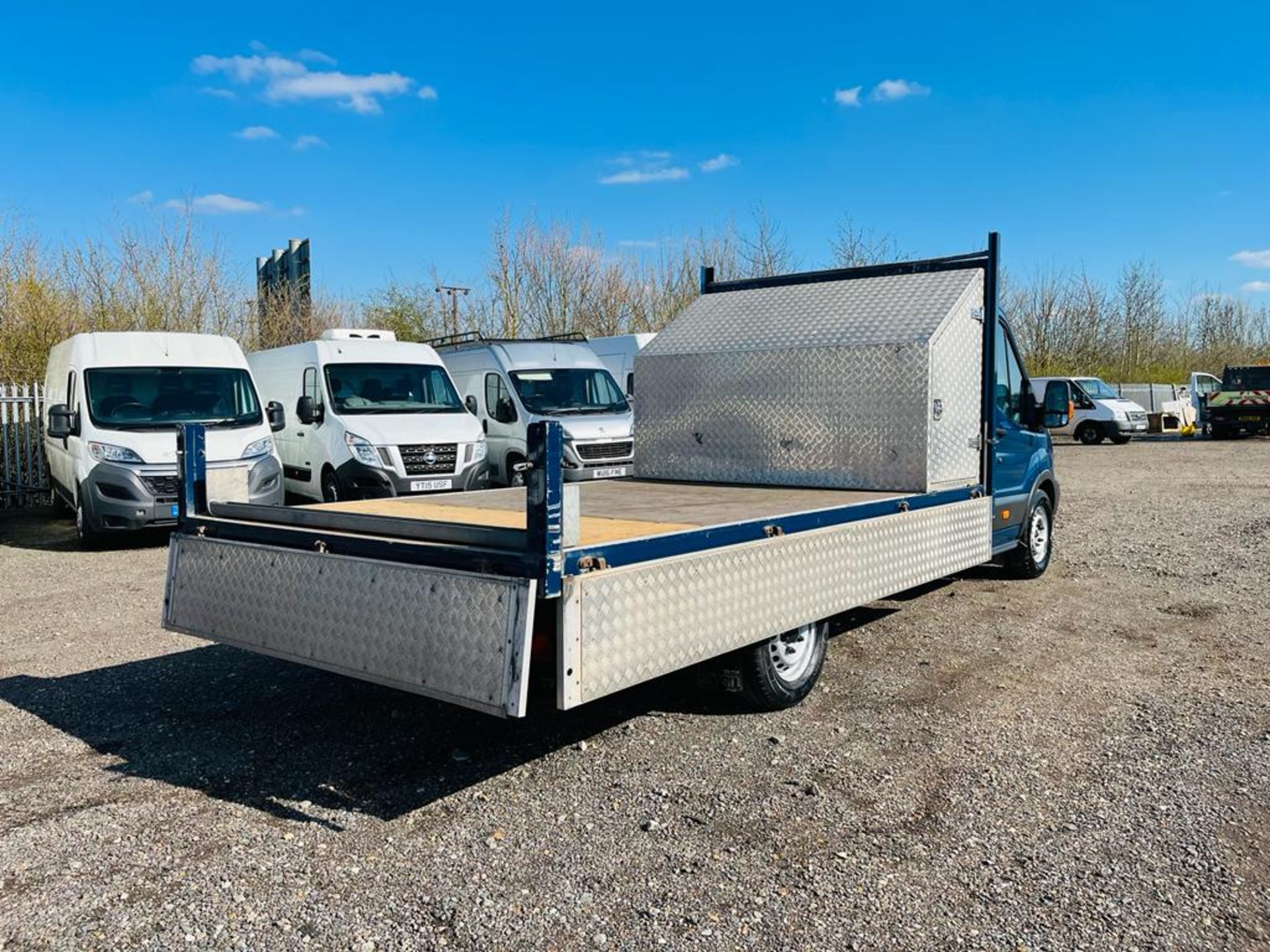 ** ON SALE ** Ford Transit 2.0 EcoBlue RWD L4 H1 DropSide 2018 '18 Reg' A/C - ULEZ Compliant - Image 11 of 28