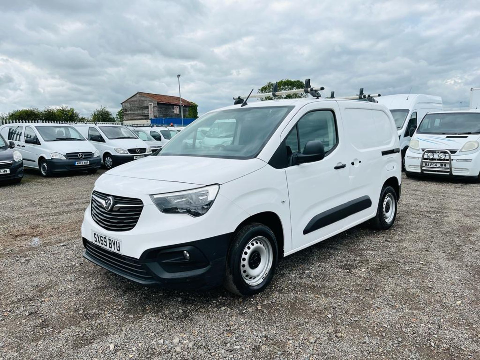 ** ON SALE **Vauxhall Combo Cargo L1 H1 1.6 Turbo D 100 2000 Edition 2020 '69 Reg' Sat Nav - Image 3 of 24