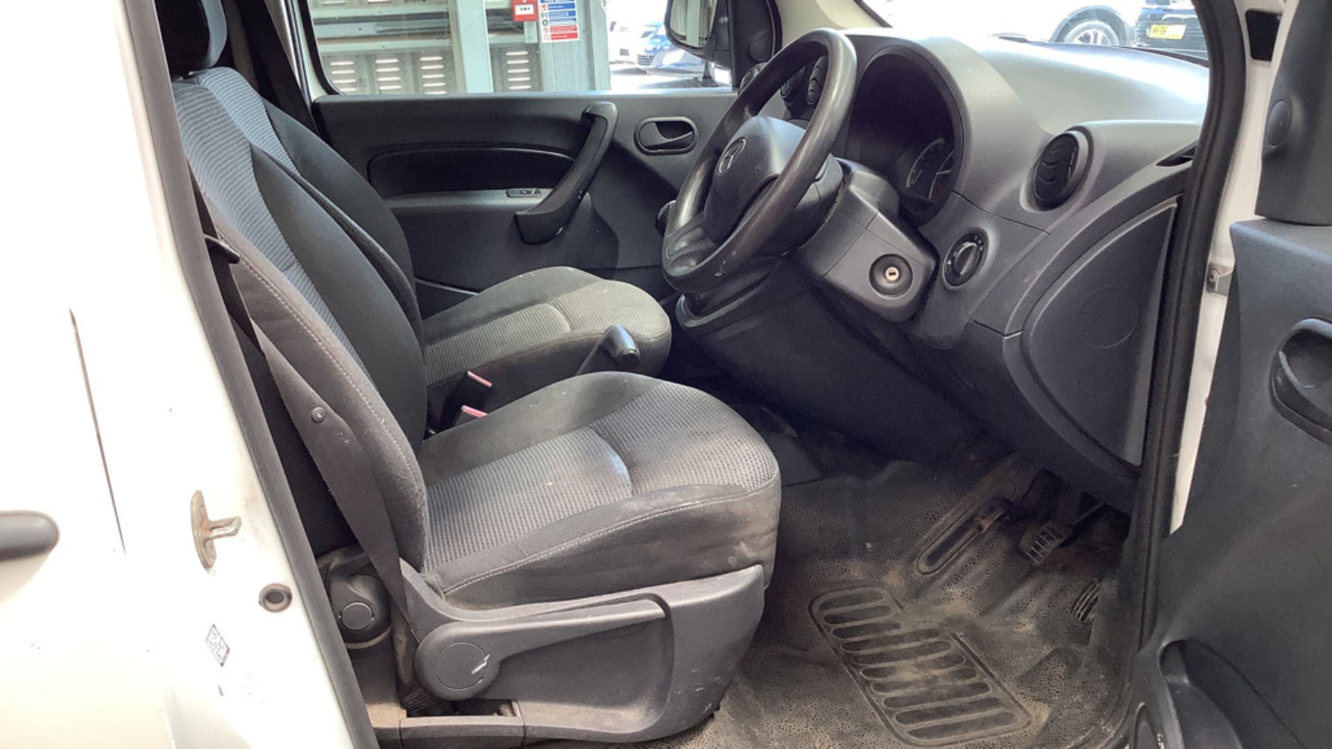 ** ON SALE ** Mercedes Benz Citan 109 1.5 CDI Long 2016 '16 Reg' - Panel Van - Image 7 of 8