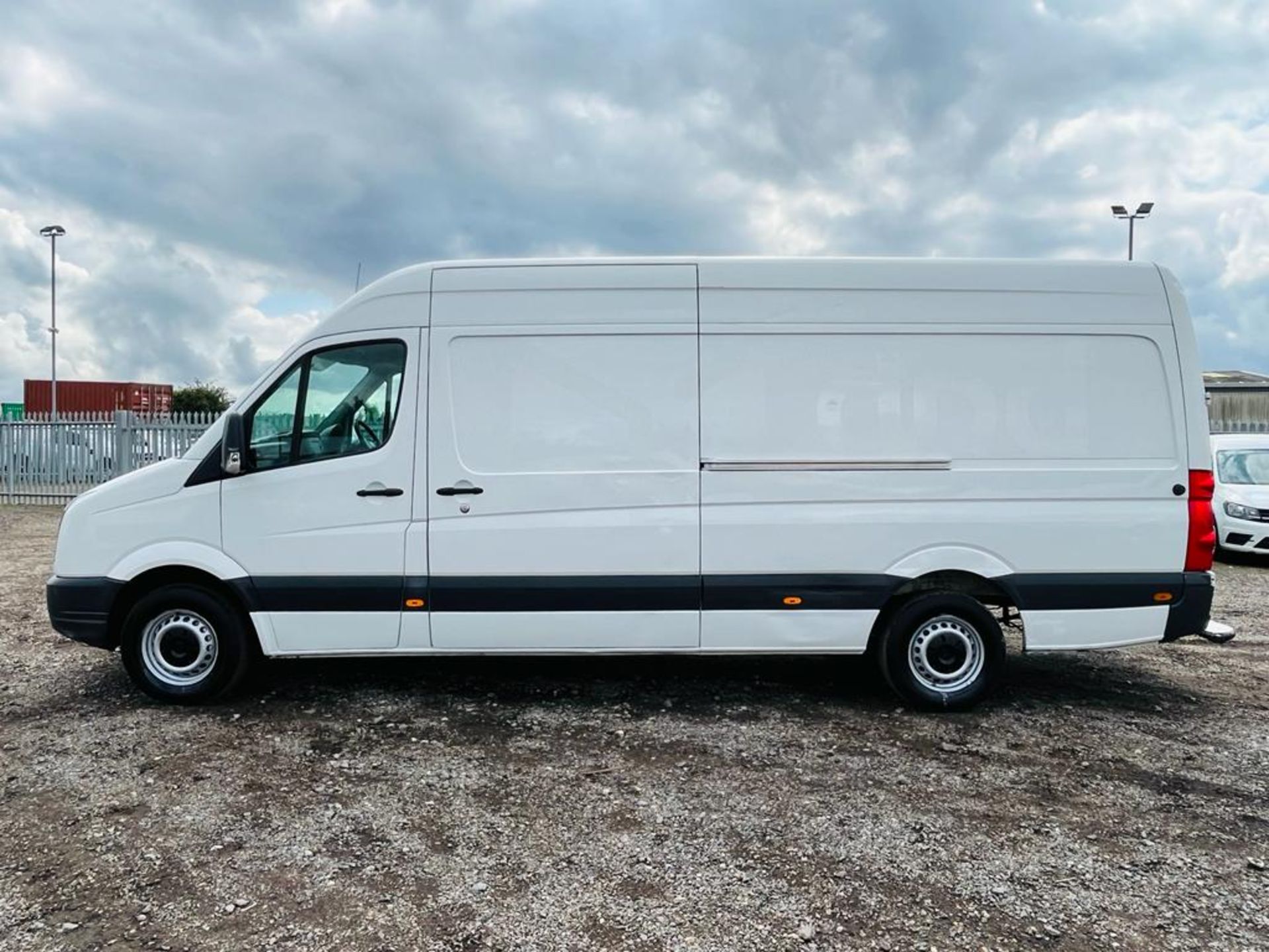 ** ON SALE ** Volkswagen Crafter CR35 2.0 TDI BMT 109 L3 H3 2016 '66 Reg' - Panel Van - Image 4 of 25