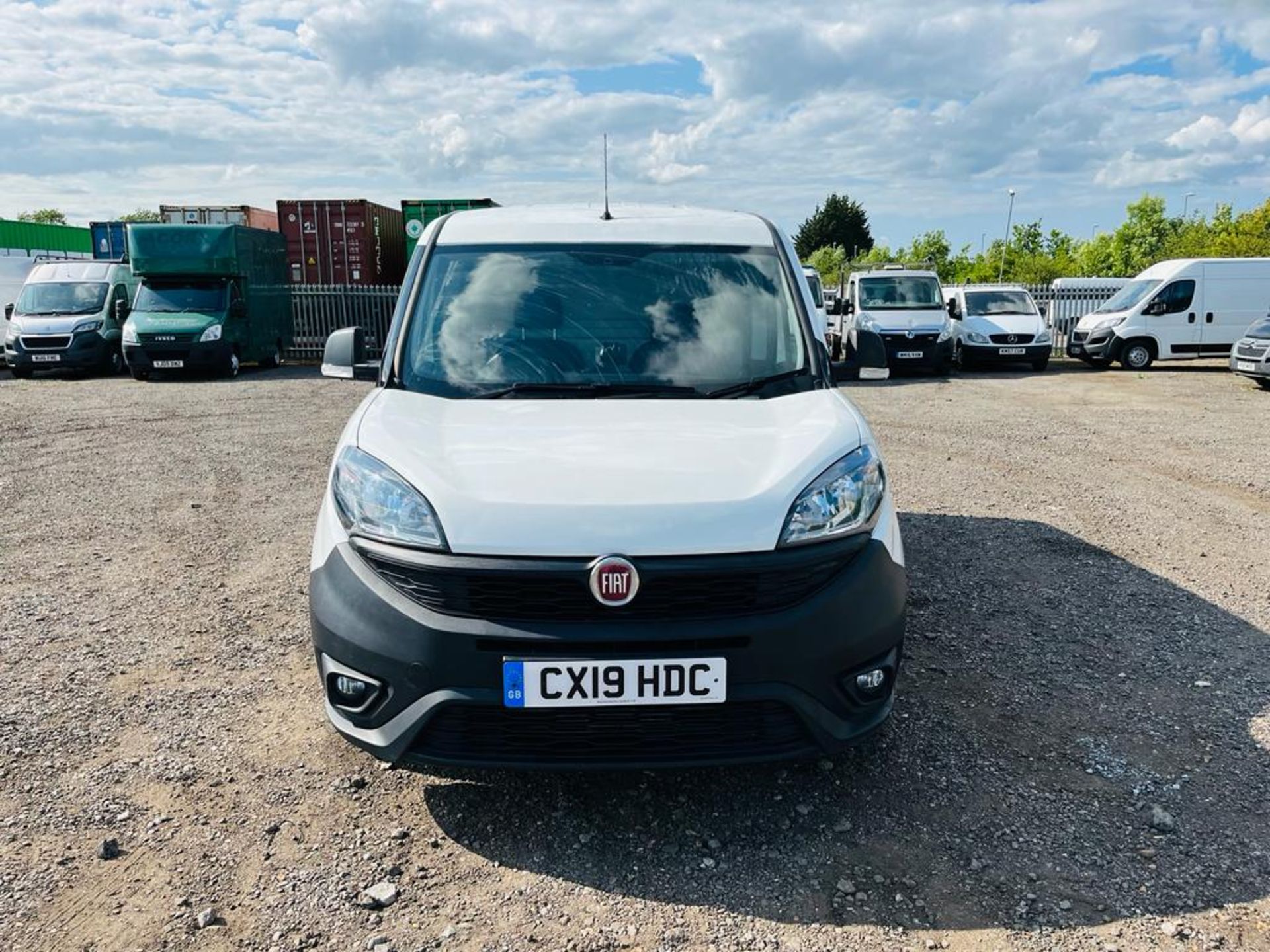 ** ON SALE ** Fiat Doblo Cargo 1.6 MultiJet Tecnico MAXI 2019 '19 Reg' Only 85,456 Miles - Image 2 of 24