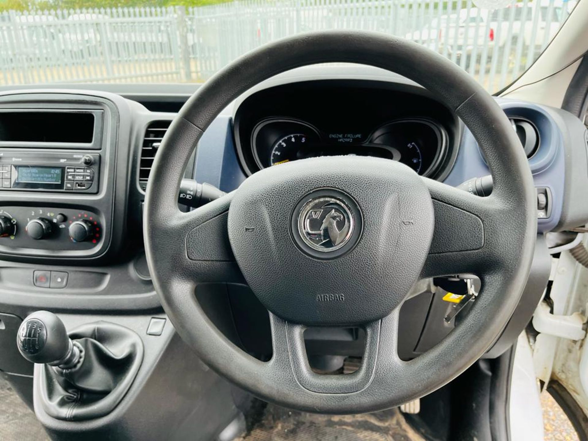 ** ON SALE ** Vauxhall Vivaro 1.6 CDTI 115 L2 H1 2900 2015 '15 Reg' Panel Van - No Vat - Image 16 of 24