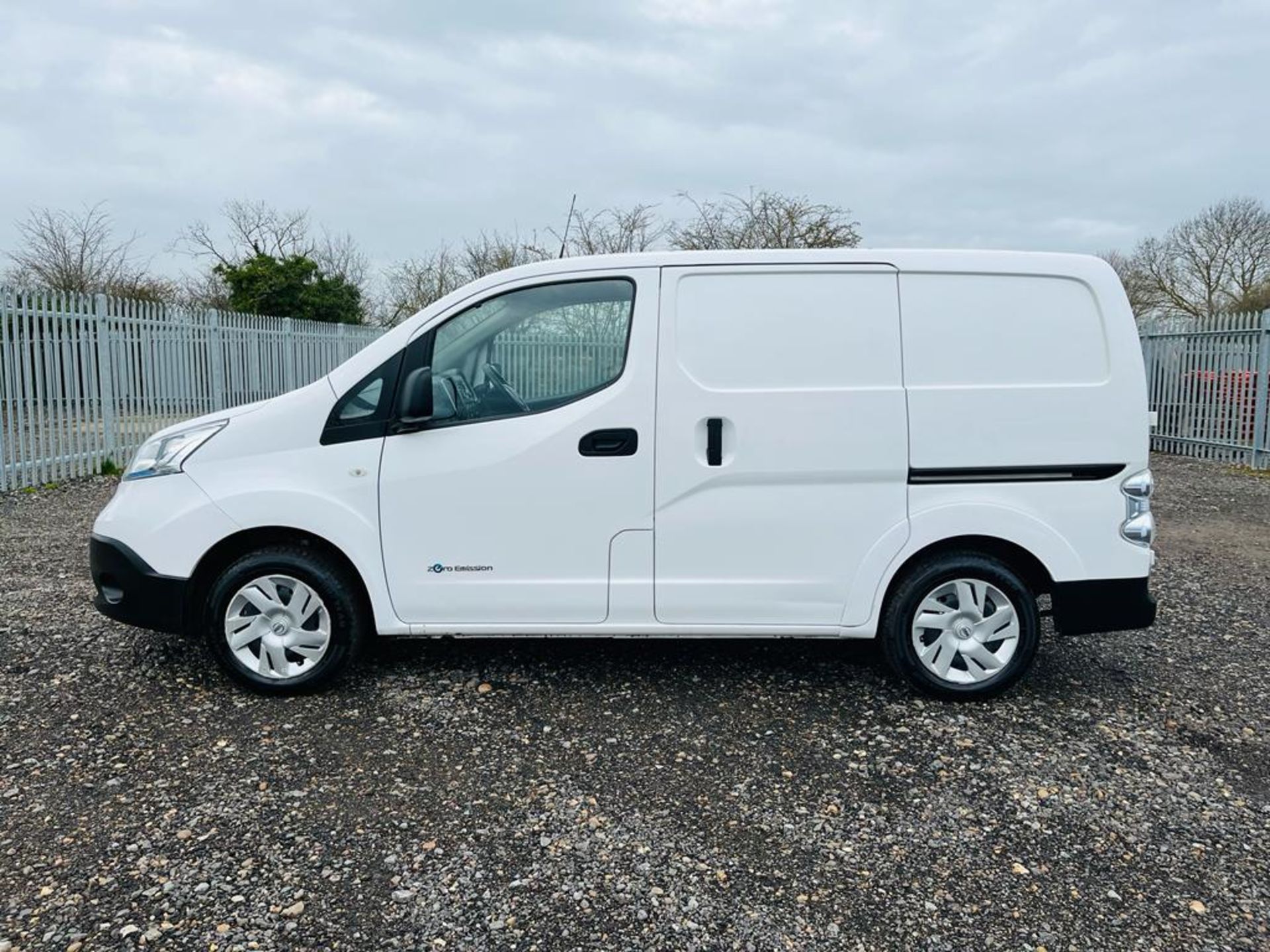 Nissan E-NV200 Acenta Rapid 40kwh 80KW Auto 2017 '67 Reg' Electricity - ULEZ Compliant - A/C - Image 4 of 27