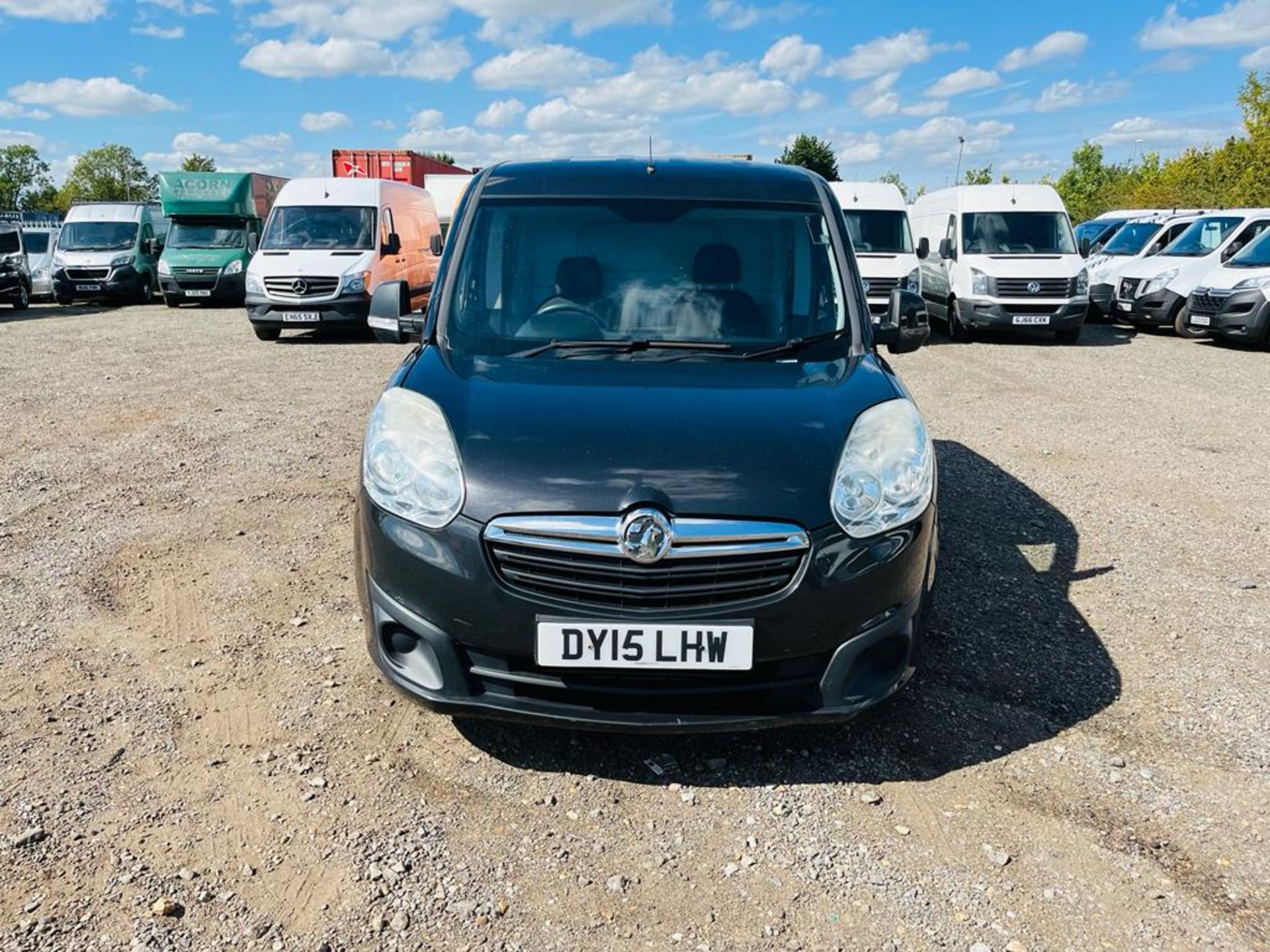 ** ON SALE ** Vauxhall Combo 1.3 CDTI Sportive 2000 L1 H1 2015 '15 Reg' A/C - No Vat - Image 2 of 25