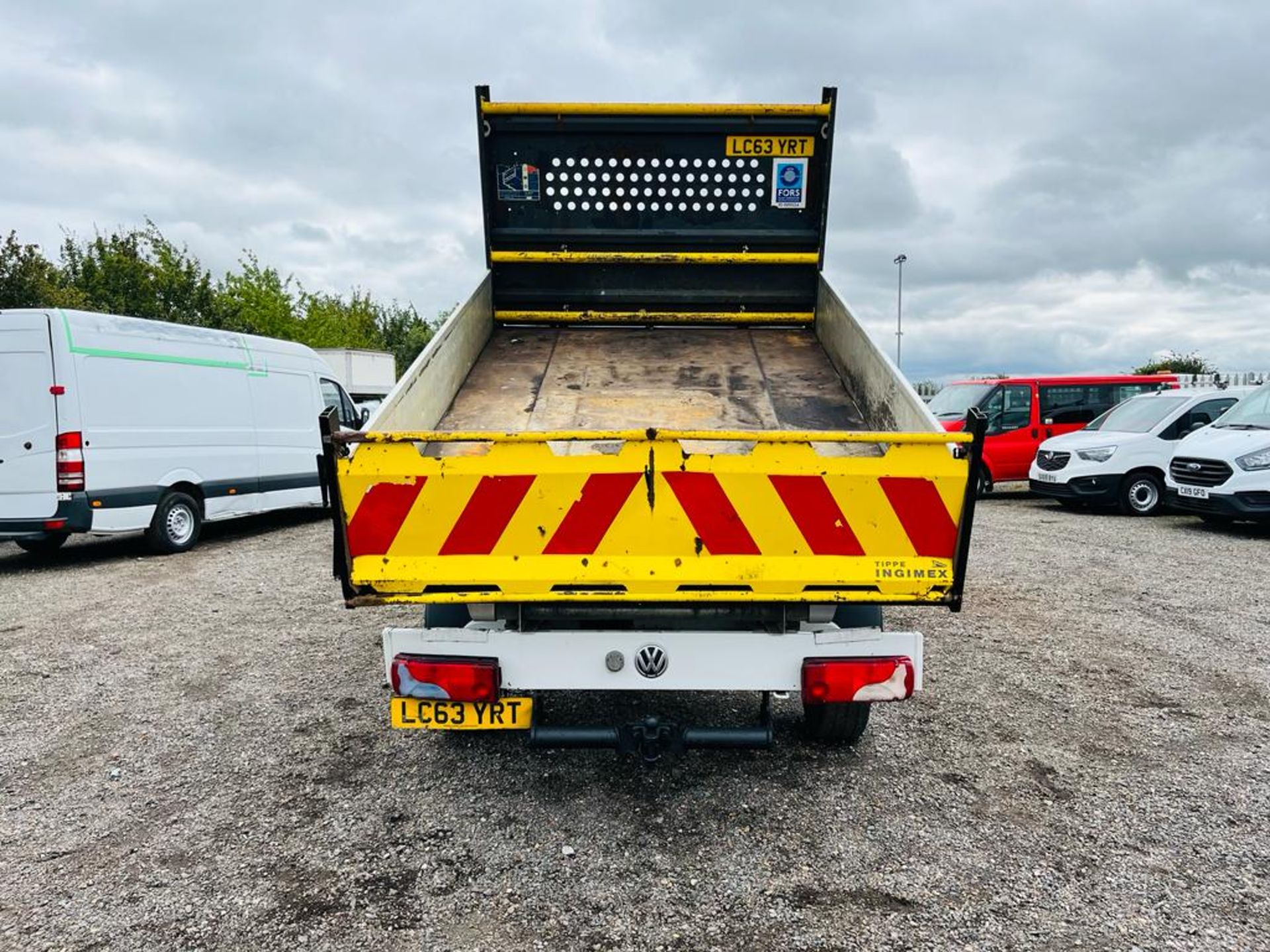 ** ON SALE ** Volkswagen Crafter 2.0 TDI Startline 136 Alloy Tipper L2 2014 '63 Reg' - Image 12 of 29