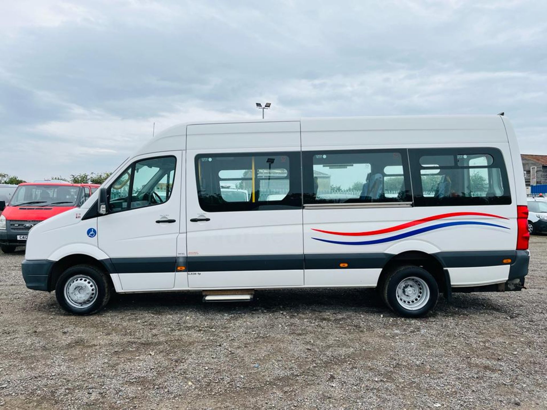 ** ON SALE ** Volkswagen Crafter 50 2.0 BlueTDI 109 L3 H3 2012 '62 Reg' Minibus - 18 Seater - Image 4 of 25