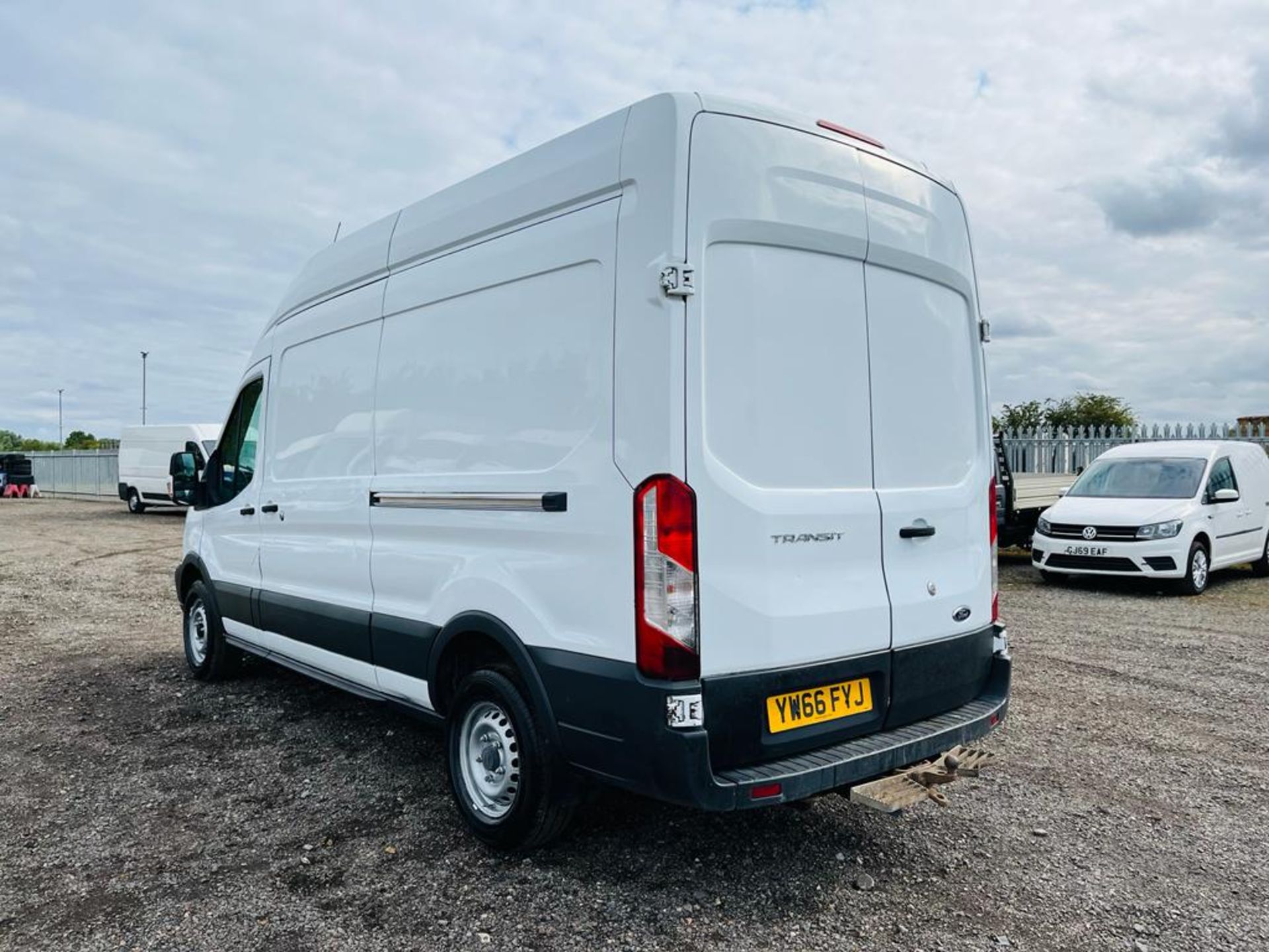 ** ON SALE ** Ford transit 2.0 TDCI EcoBlue L3 H3 130 2017 '66 Reg' ULEZ Compliant - Panel Van - Image 8 of 25